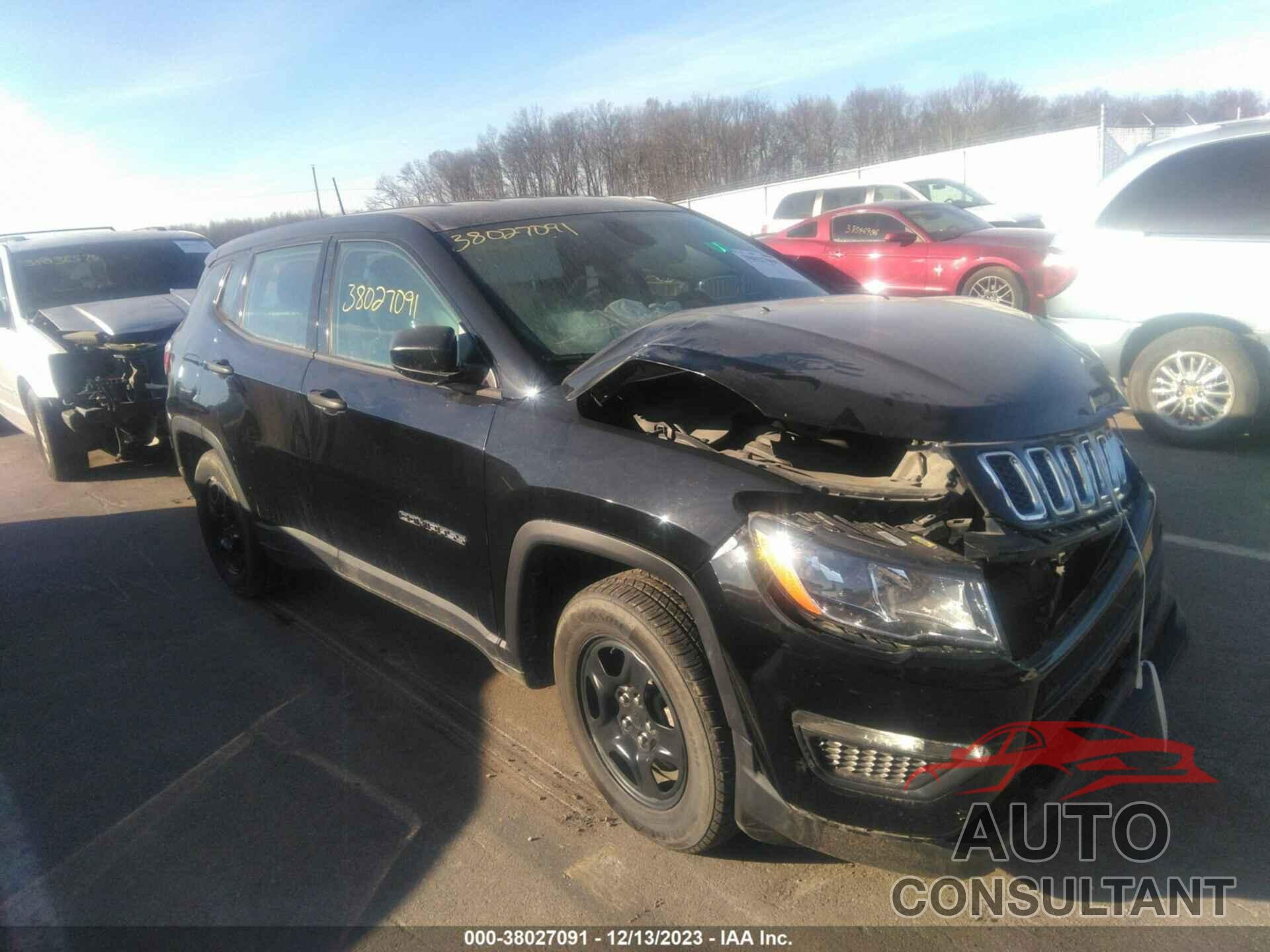 JEEP COMPASS 2019 - 3C4NJCAB8KT726571