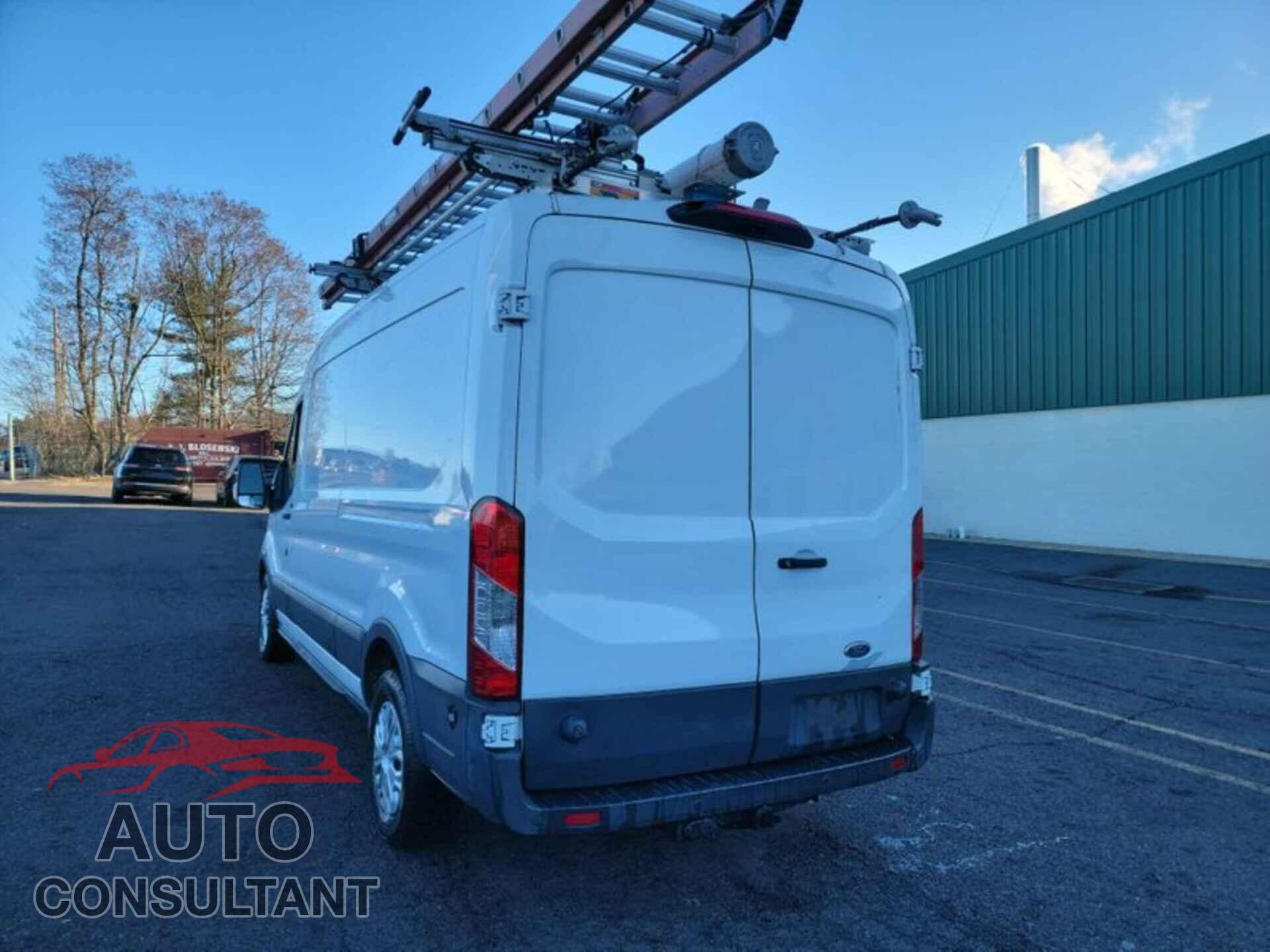 FORD TRANSIT 2018 - 1FTYR2CM1JKA62600