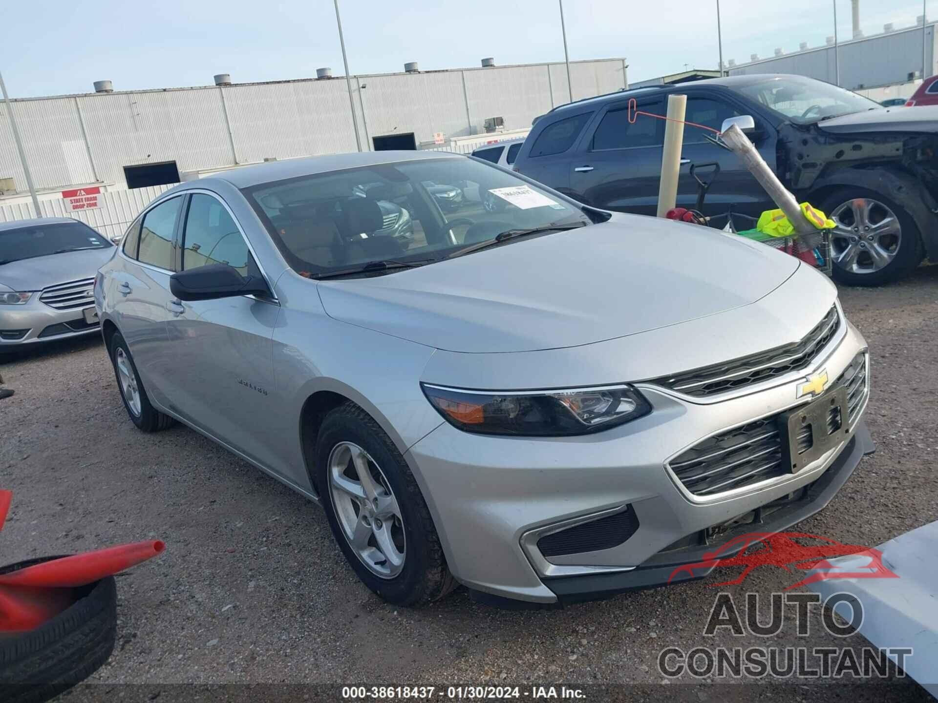 CHEVROLET MALIBU 2018 - 1G1ZB5ST1JF279309