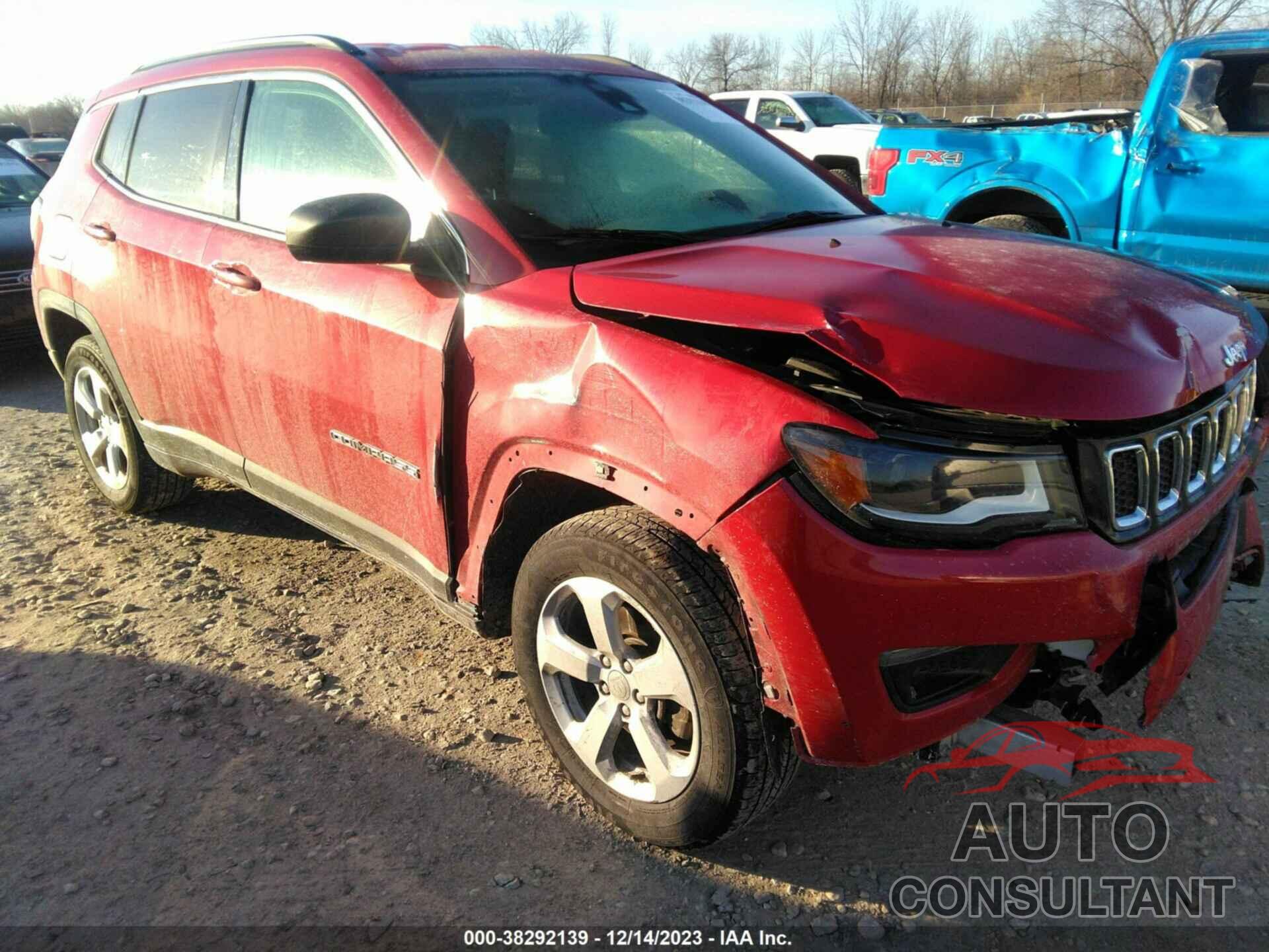 JEEP COMPASS 2018 - 3C4NJDBB4JT331970