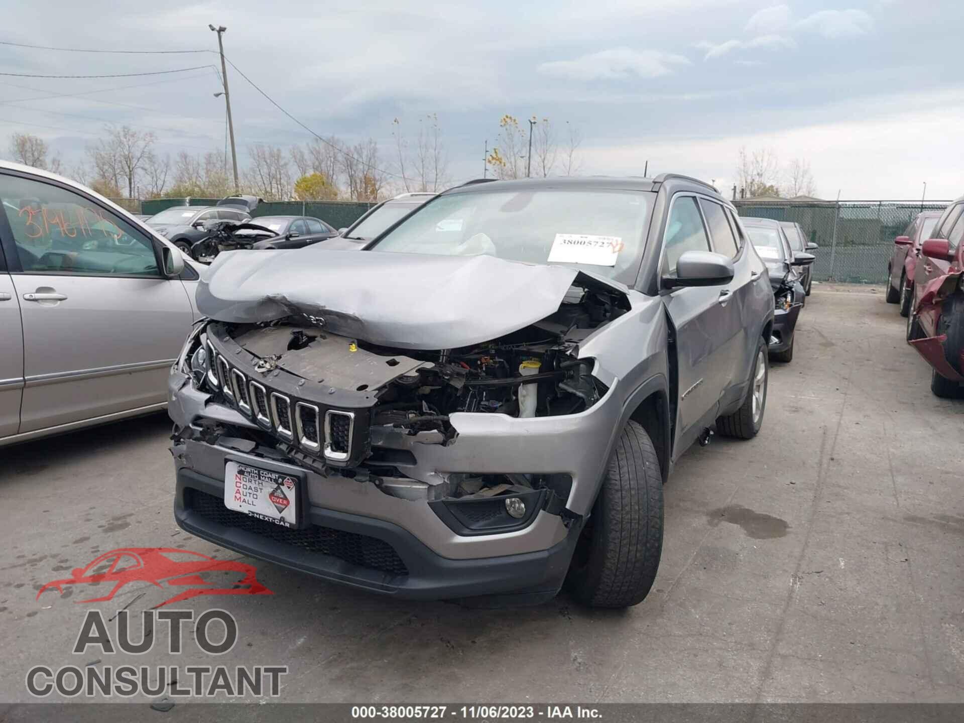 JEEP COMPASS 2018 - 3C4NJDBB3JT131890