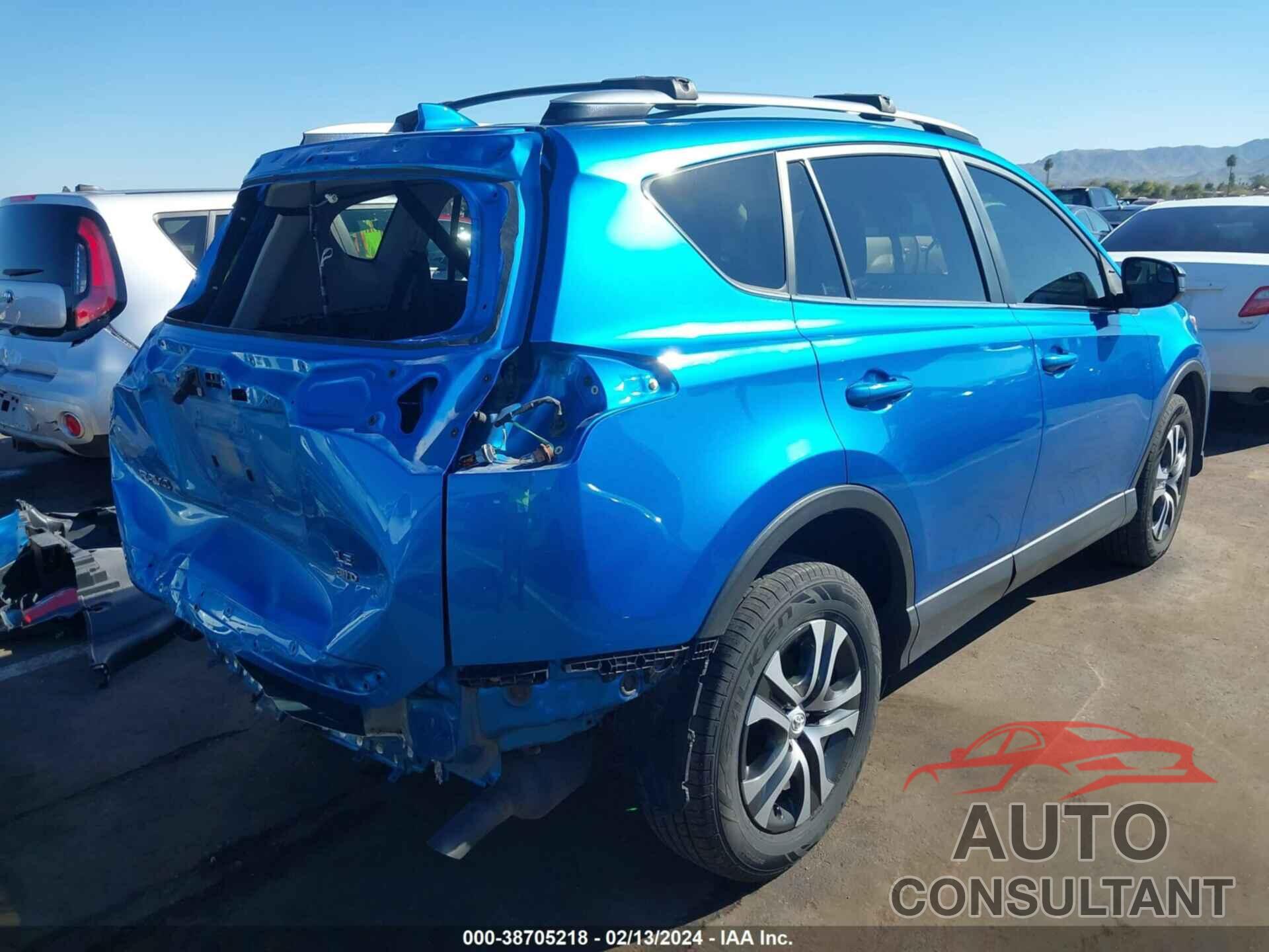 TOYOTA RAV4 2017 - JTMBFREV8HJ127780