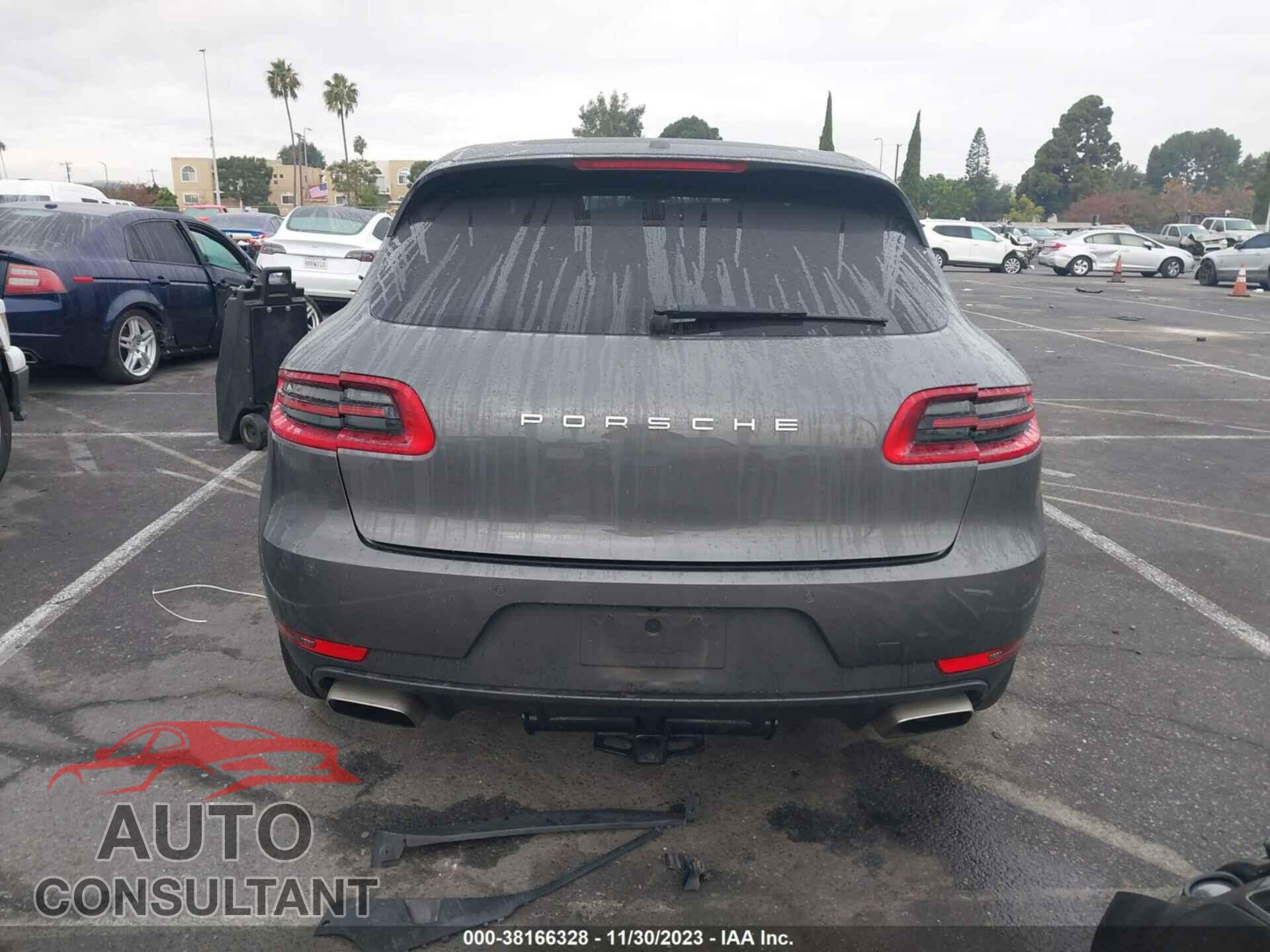 PORSCHE MACAN 2018 - WP1AA2A59JLB22006