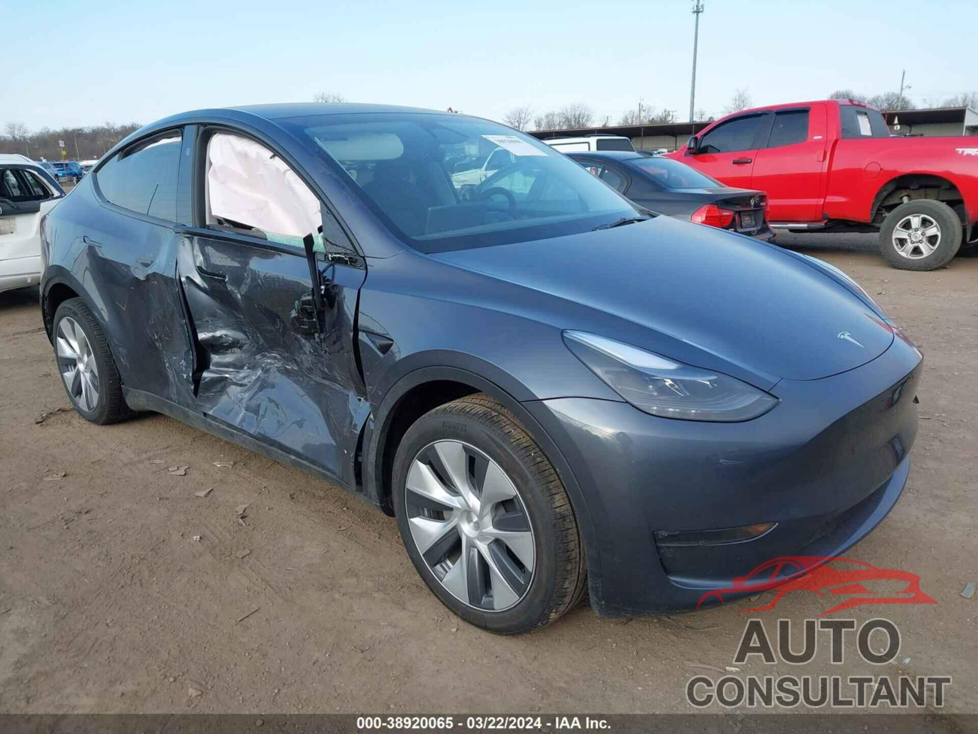 TESLA MODEL Y 2023 - 7SAYGDEE6PA193275