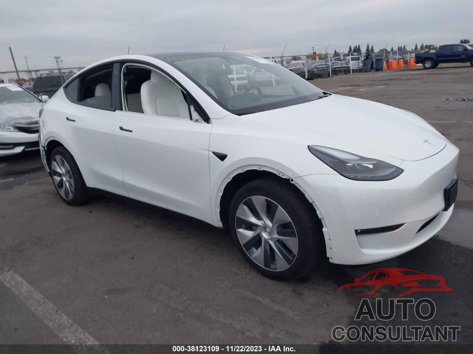 TESLA MODEL Y 2022 - 7SAYGDEE1NF552452