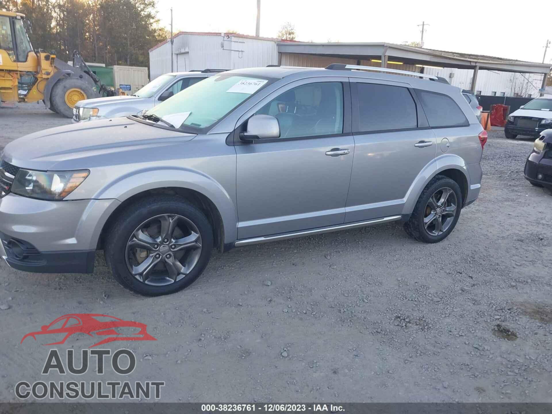 DODGE JOURNEY 2015 - 3C4PDCGGXFT592851