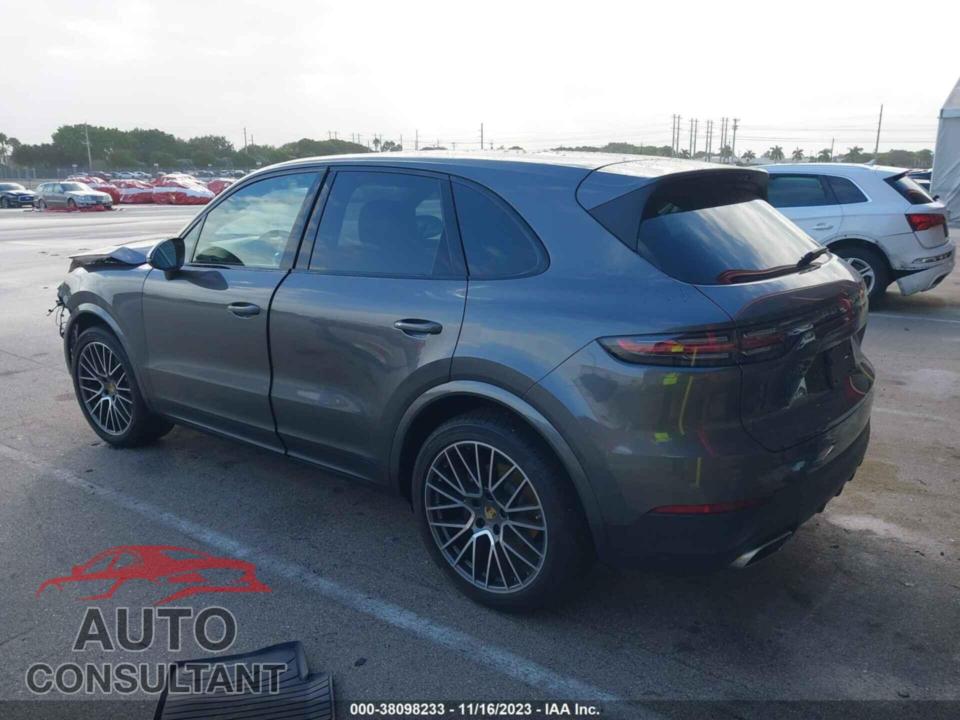 PORSCHE CAYENNE 2021 - WP1AA2AY8MDA08717