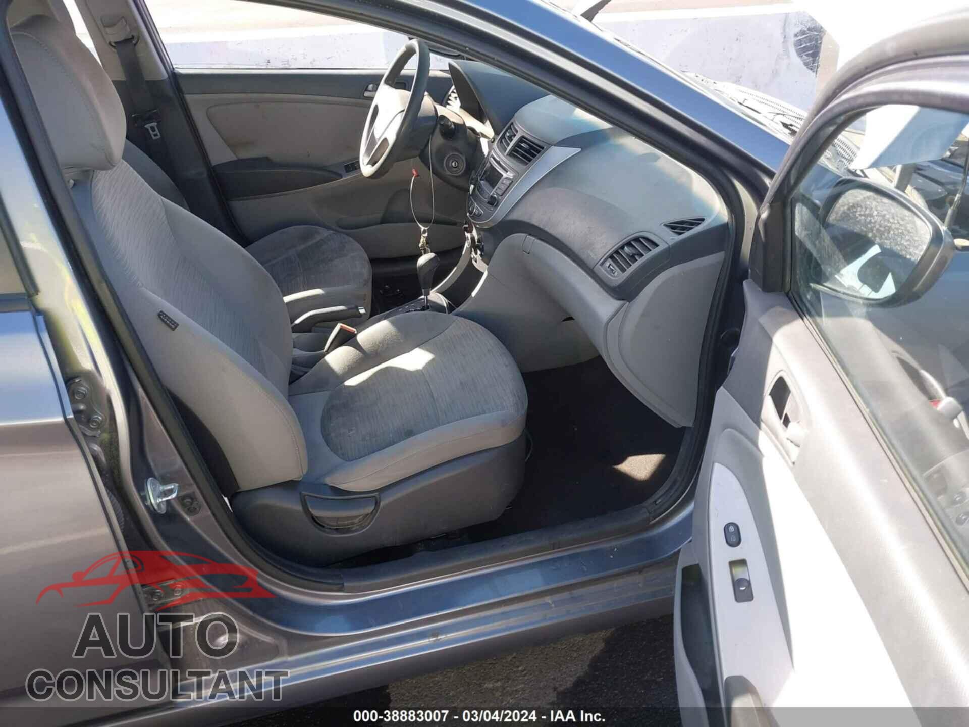 HYUNDAI ACCENT 2016 - KMHCT4AE4GU013712