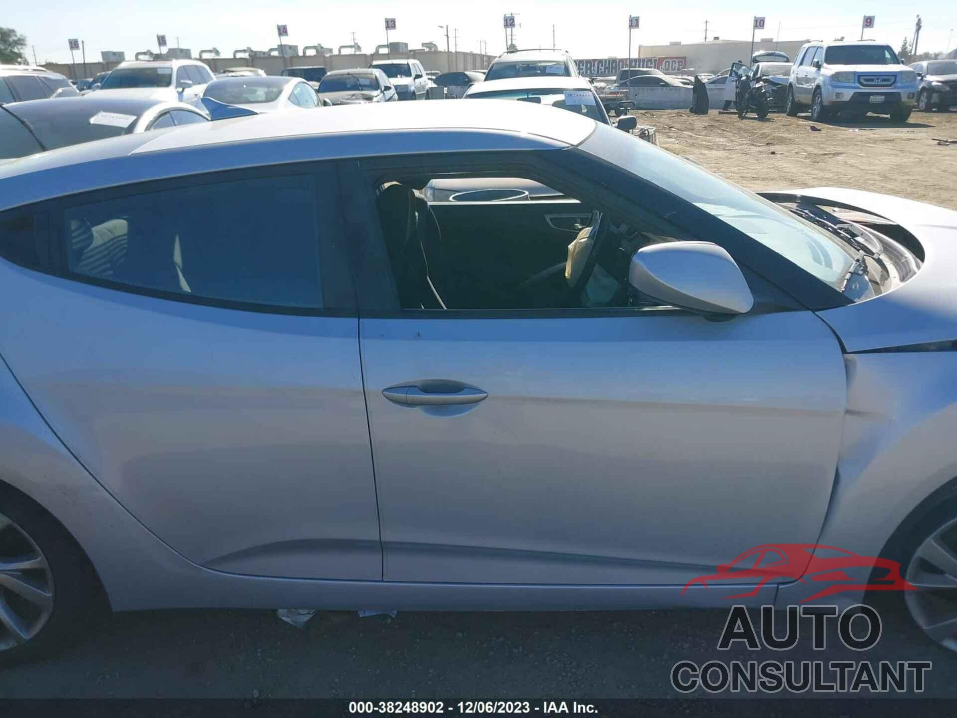 HYUNDAI VELOSTER 2017 - KMHTC6AD8HU315959