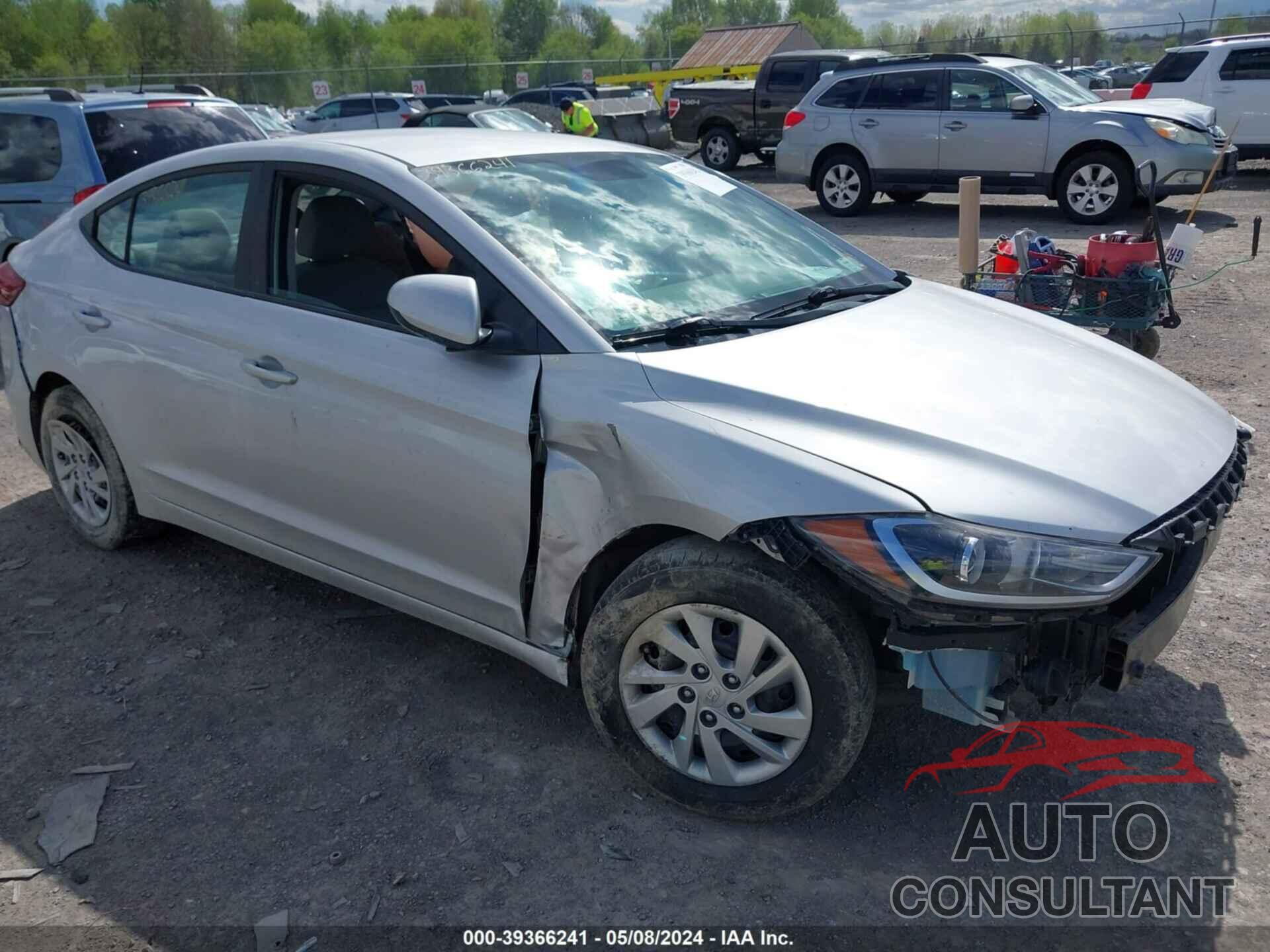 HYUNDAI ELANTRA 2017 - KMHD74LF3HU136031