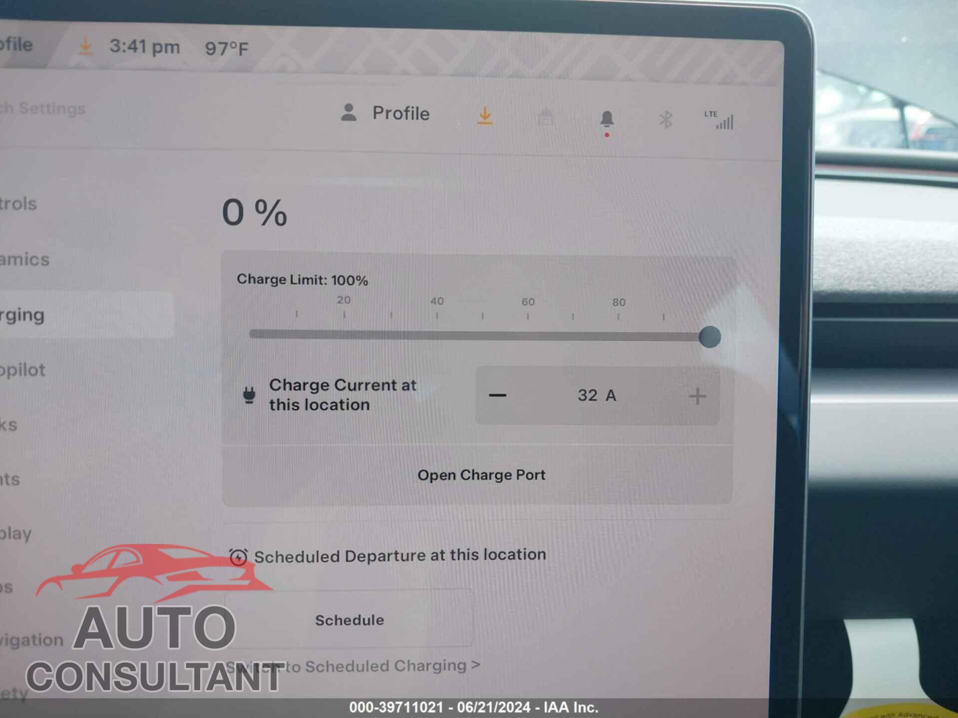 TESLA MODEL 3 2024 - 5YJ3E1EA2RF749385