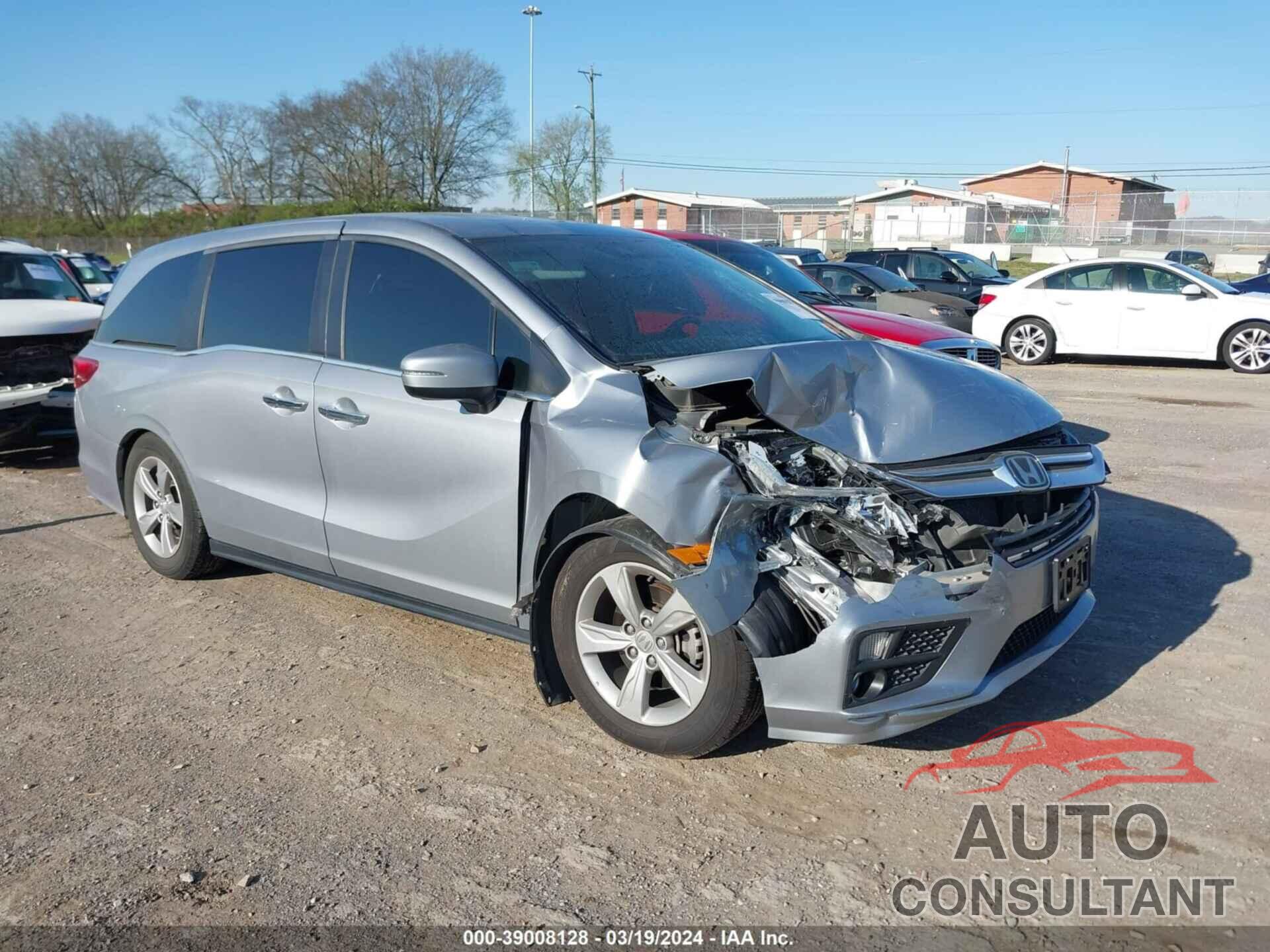 HONDA ODYSSEY 2018 - 5FNRL6H79JB095535