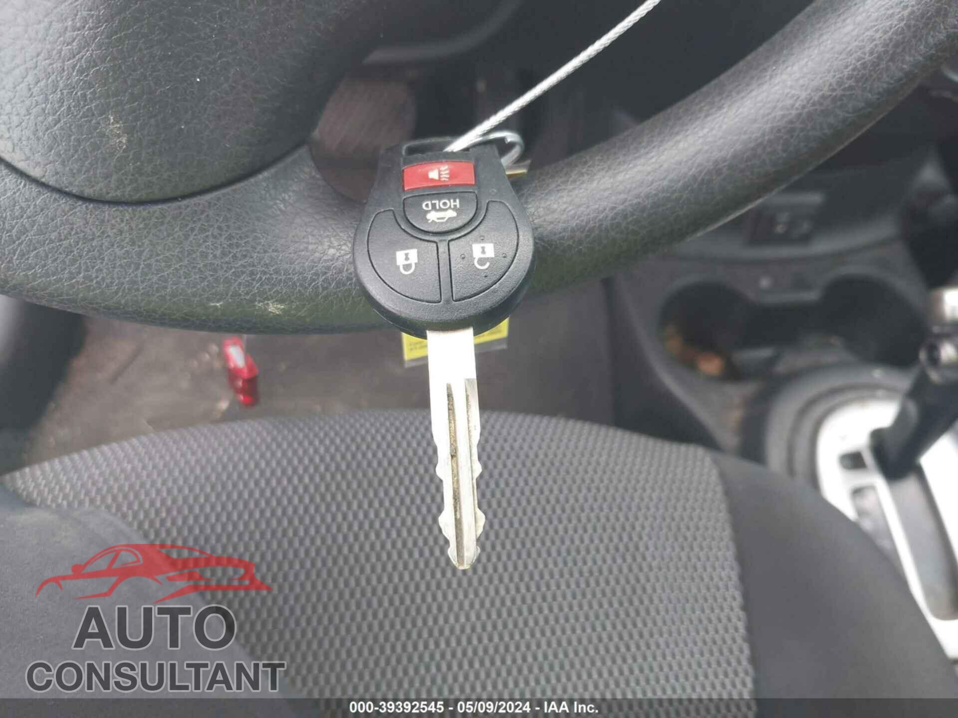 NISSAN VERSA 2019 - 3N1CN7AP3KL828183