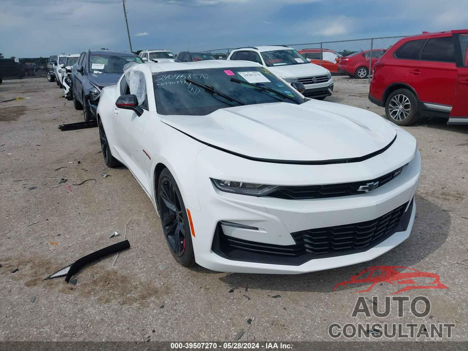 CHEVROLET CAMARO 2021 - 1G1FB1RX9M0110179