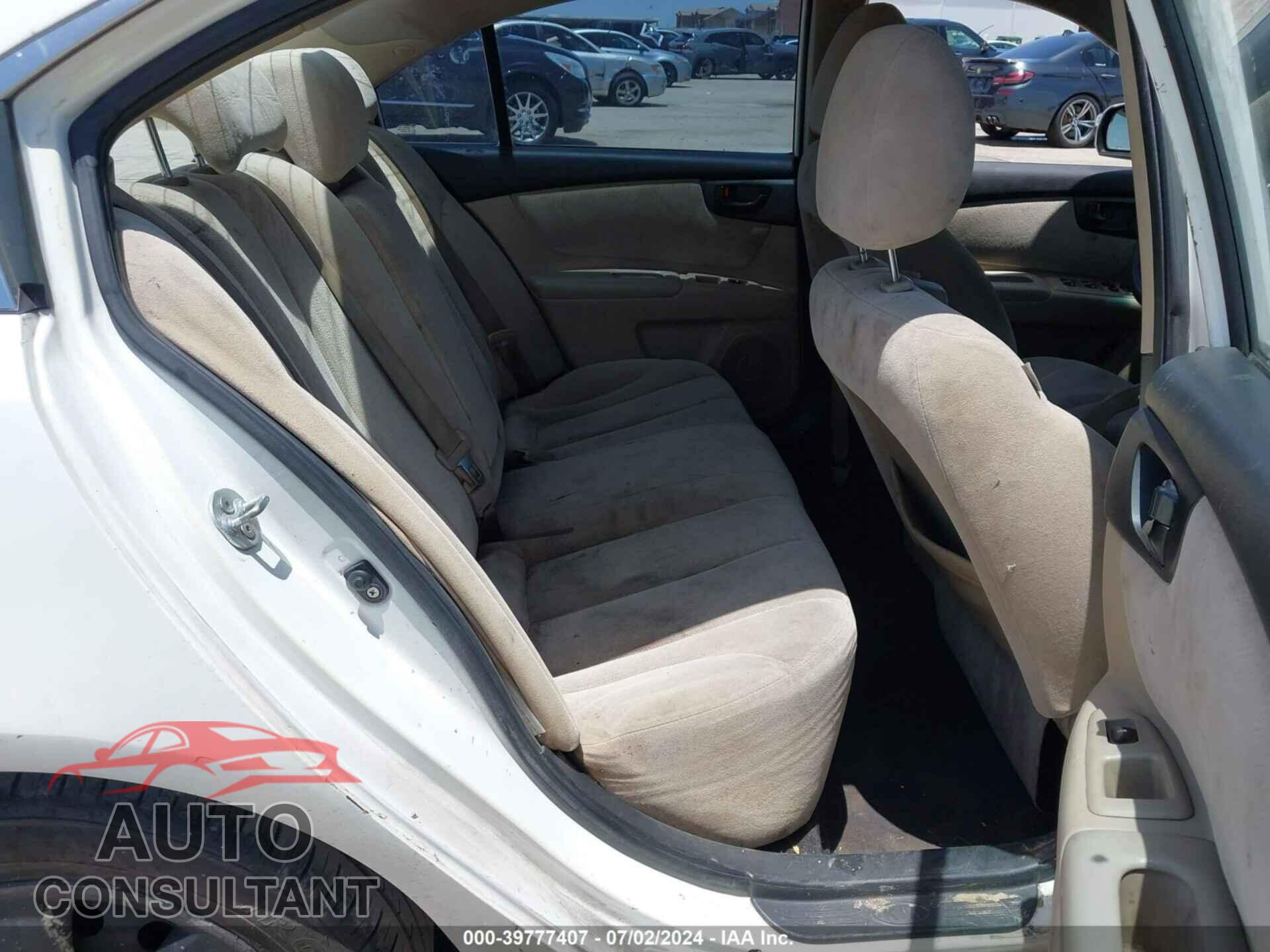 KIA OPTIMA 2010 - KNAGG4A80A5401572