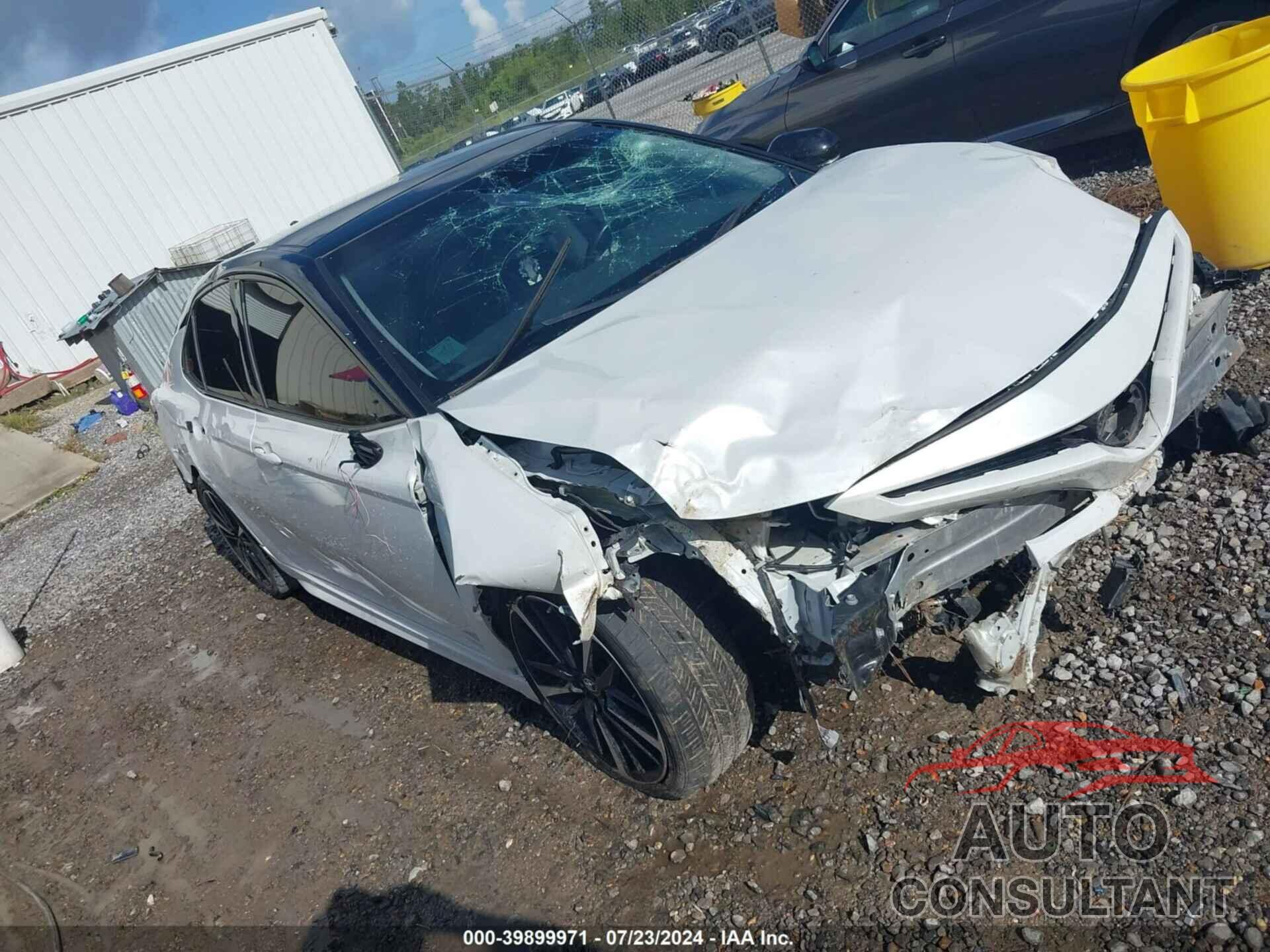 TOYOTA CAMRY 2019 - 4T1B61HK5KU266303