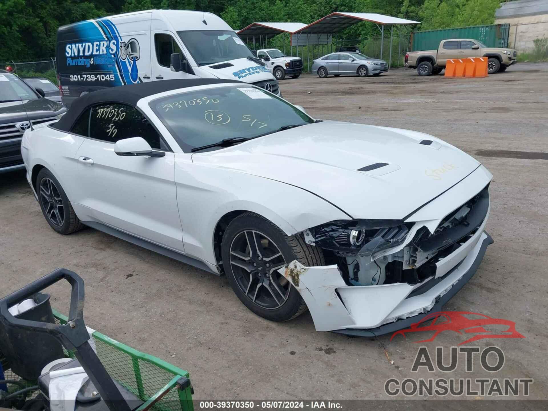 FORD MUSTANG 2019 - 1FATP8UHXK5158607