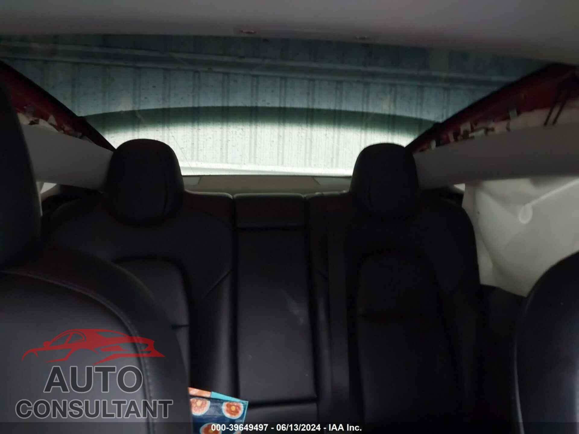 TESLA MODEL 3 2021 - 5YJ3E1EA4MF061283