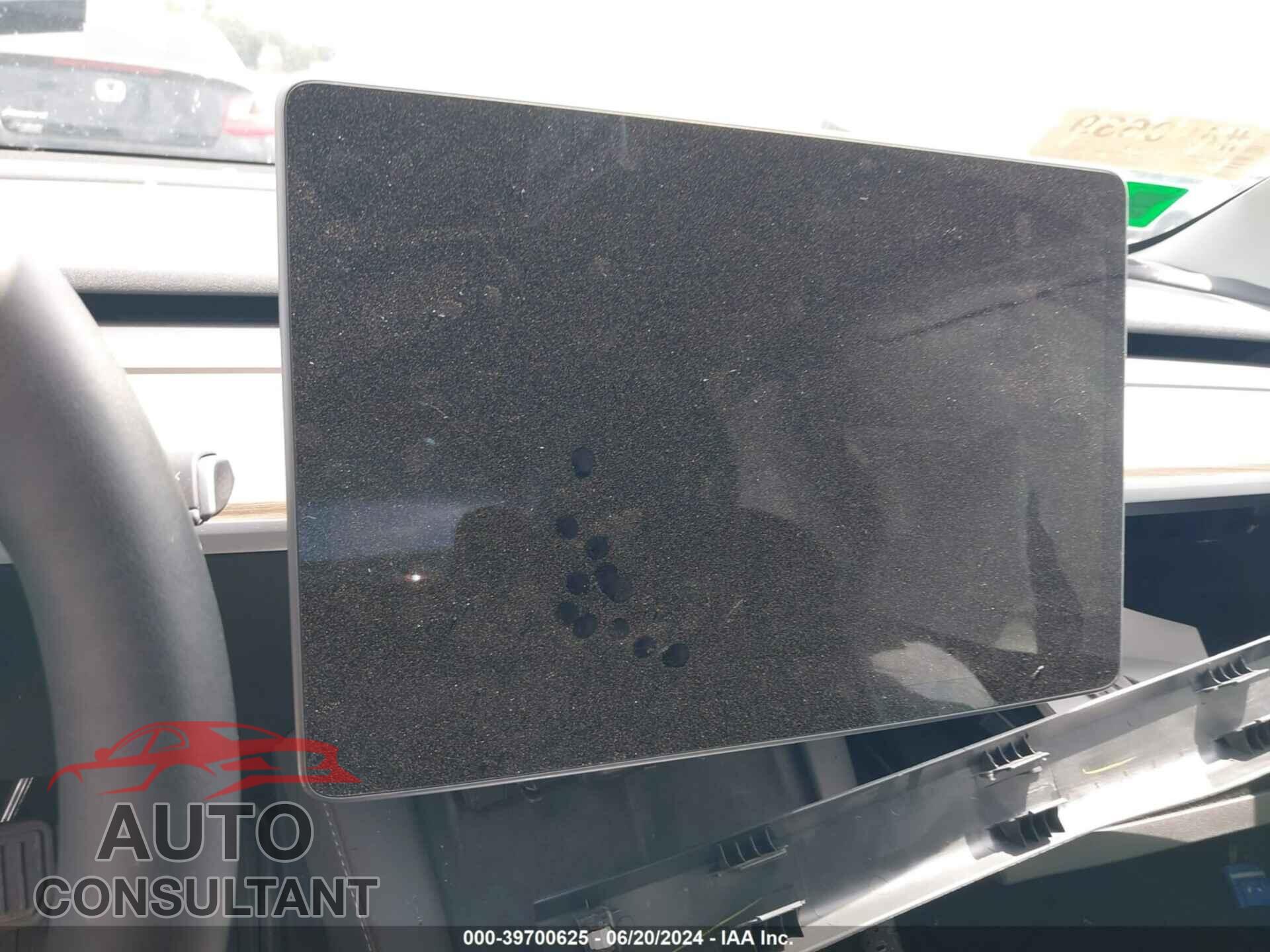 TESLA MODEL 3 2023 - 5YJ3E1EA7PF657654