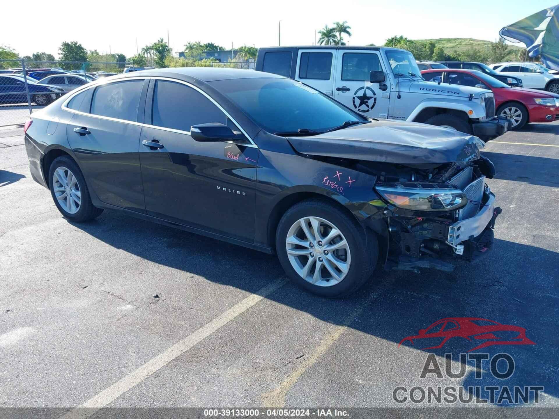 CHEVROLET MALIBU 2018 - 1G1ZD5ST0JF105631