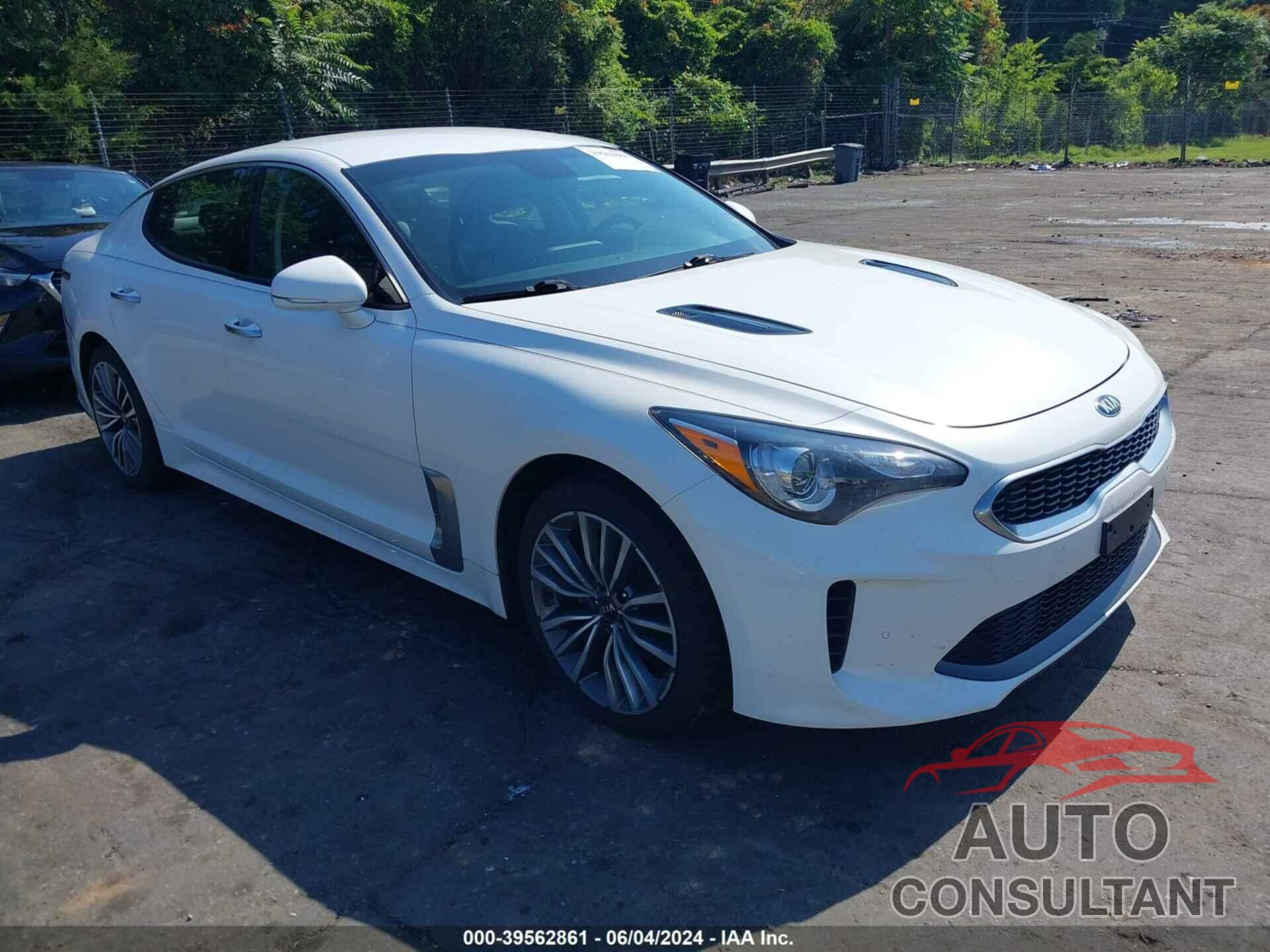 KIA STINGER 2019 - KNAE15LA3K6051171