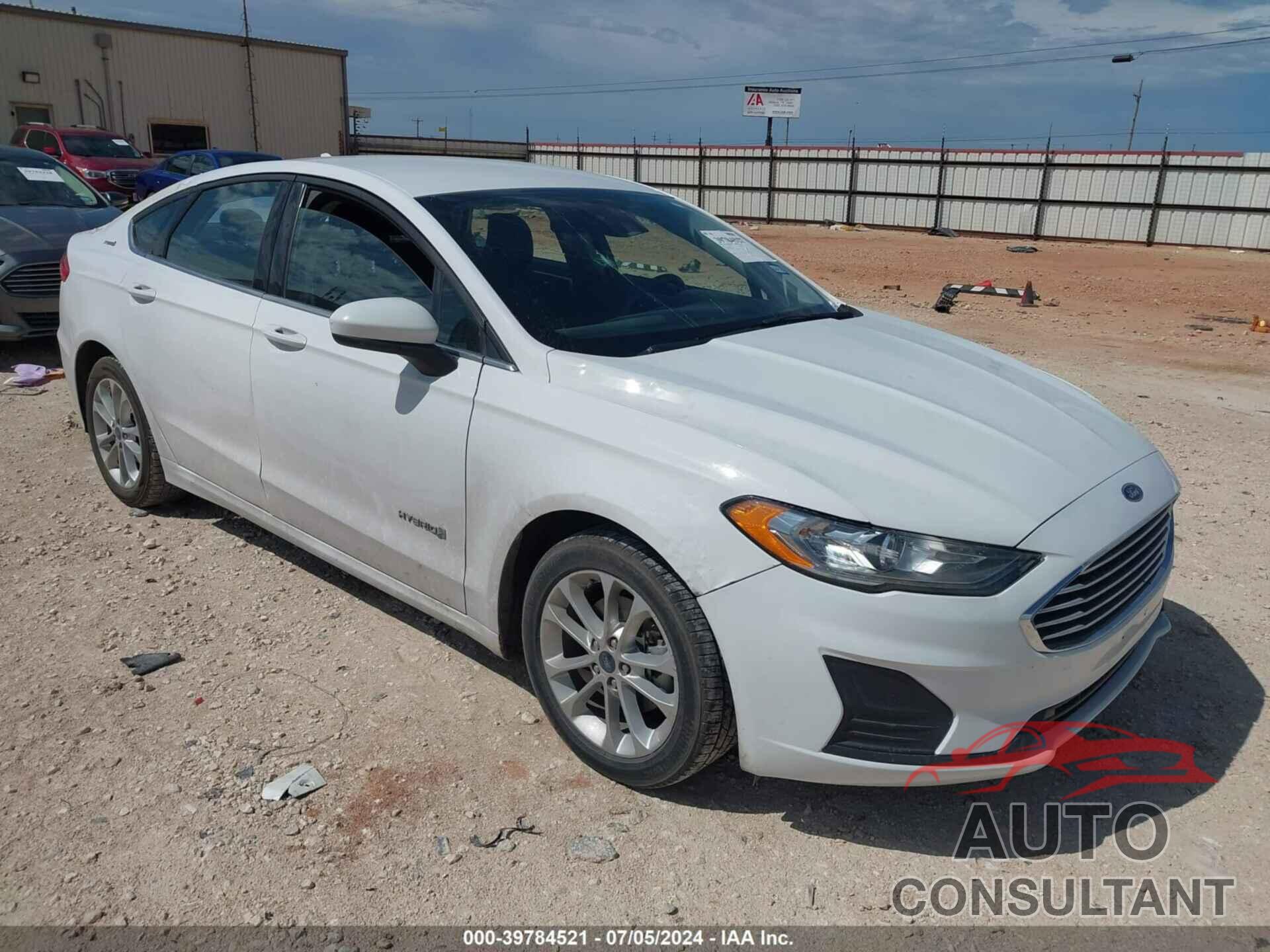 FORD FUSION HYBRID 2019 - 3FA6P0LU9KR151965