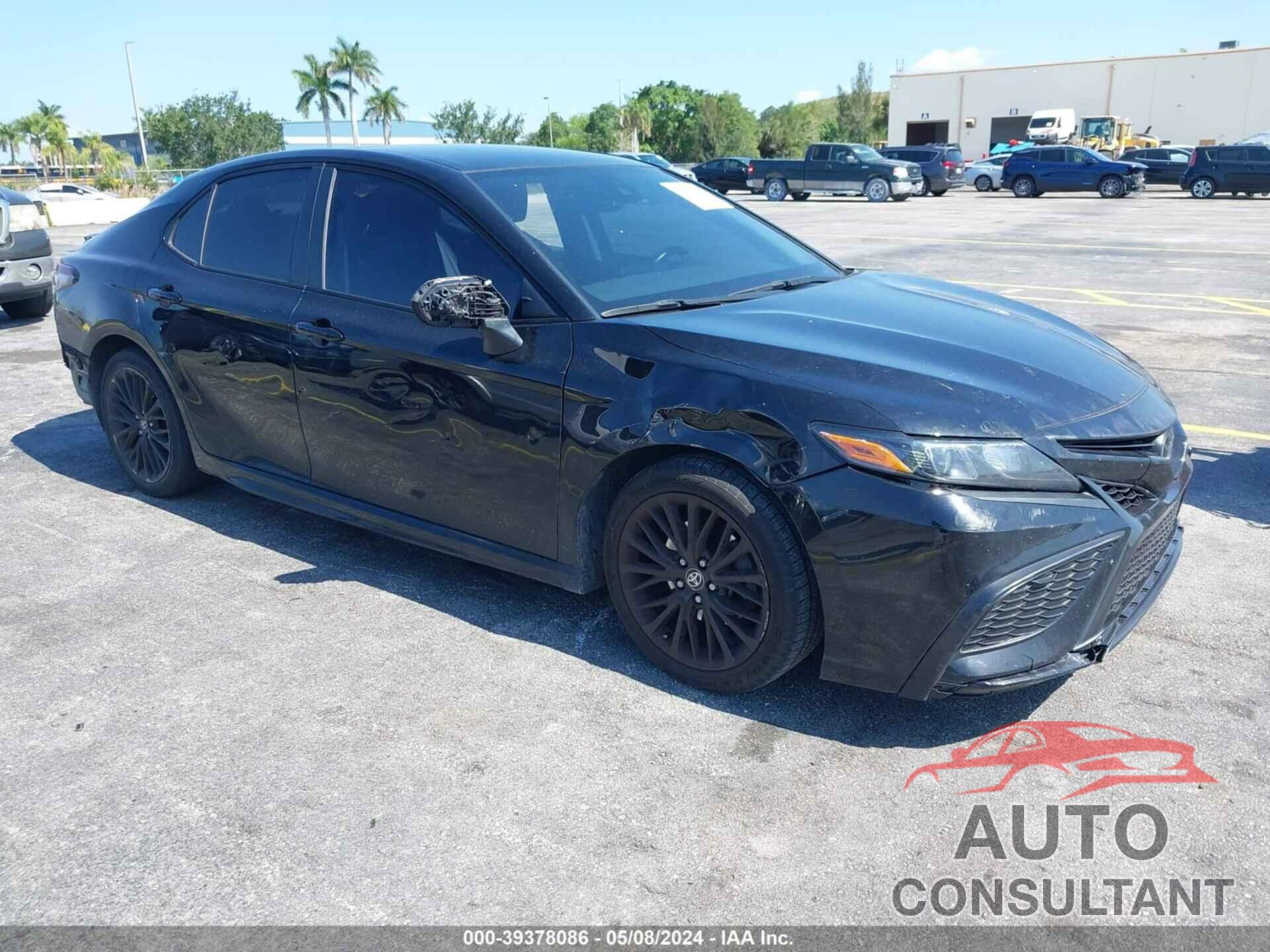 TOYOTA CAMRY 2022 - 4T1T11AK2NU040933