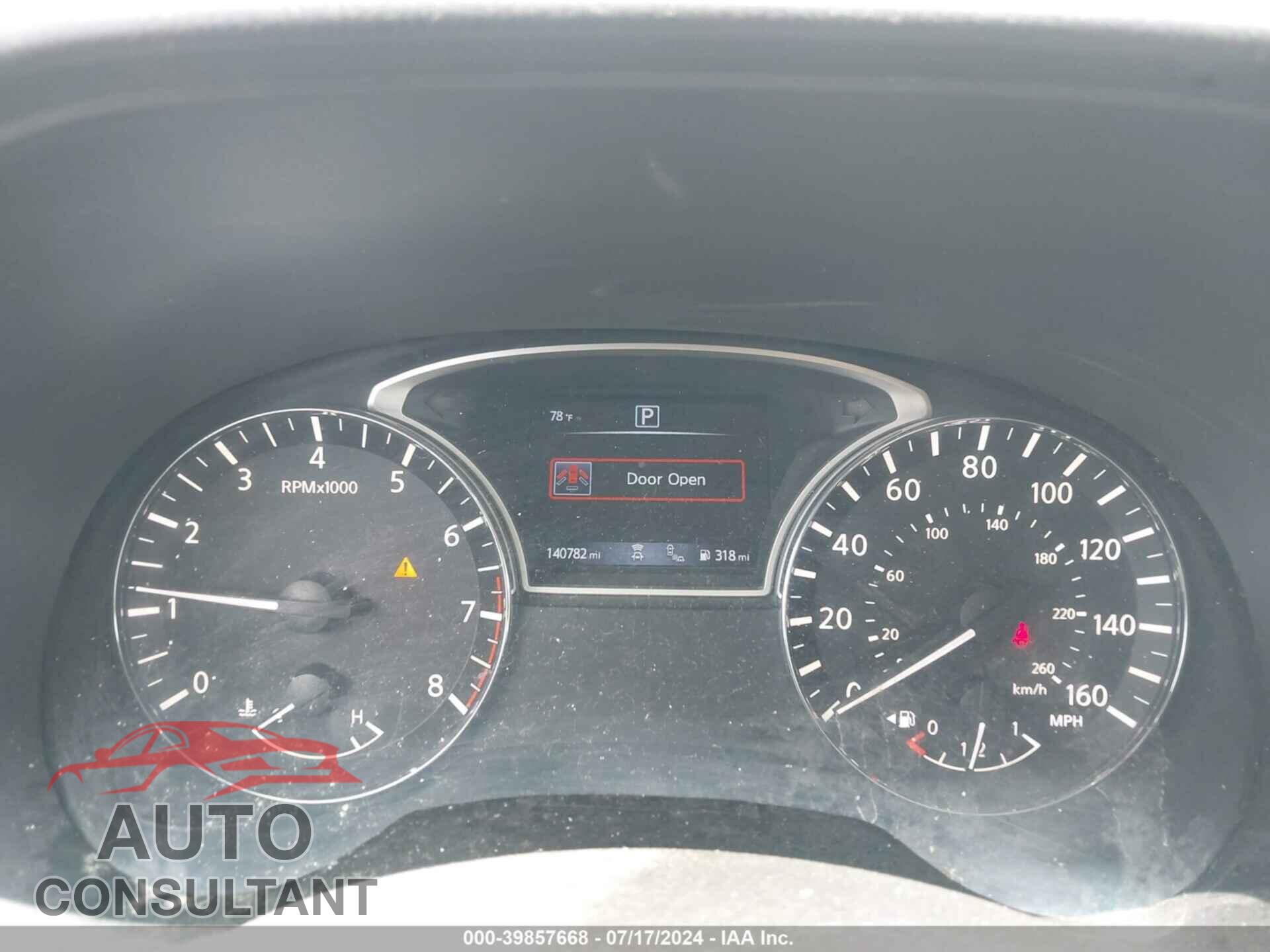 NISSAN PATHFINDER 2019 - 5N1DR2MN3KC616250