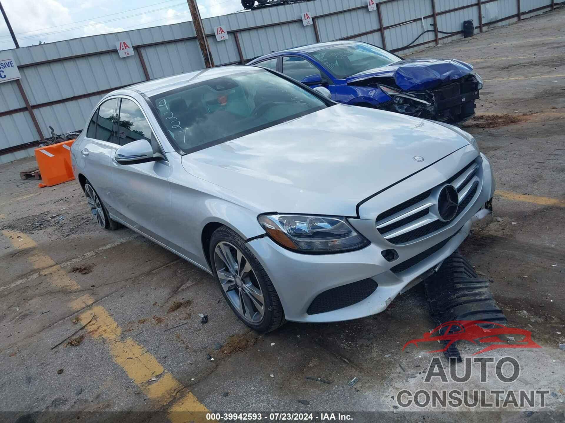 MERCEDES-BENZ C 300 2016 - 55SWF4JBXGU129227