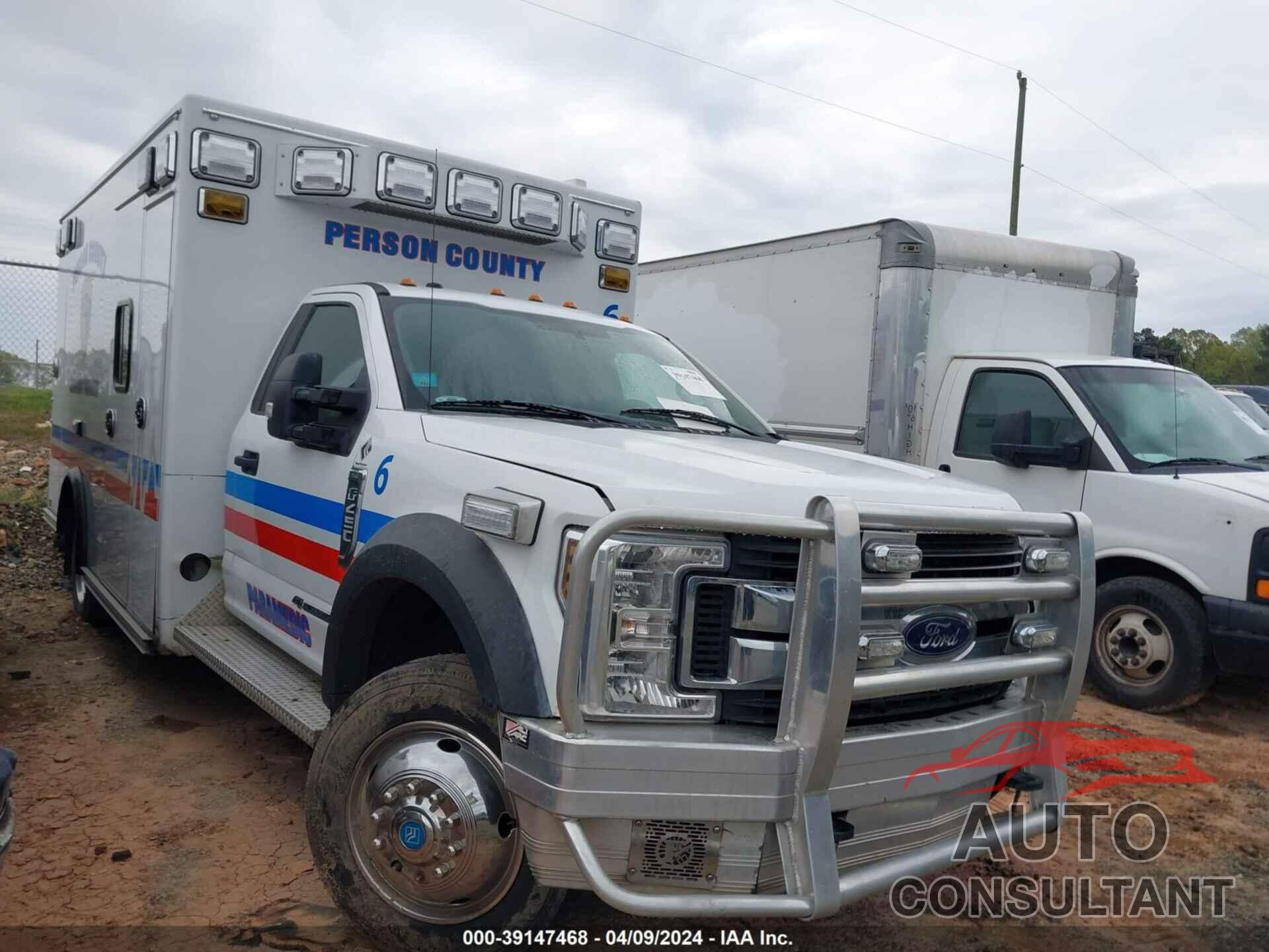 FORD F-450 CHASSIS 2018 - 1FDUF4HT1JEC48778