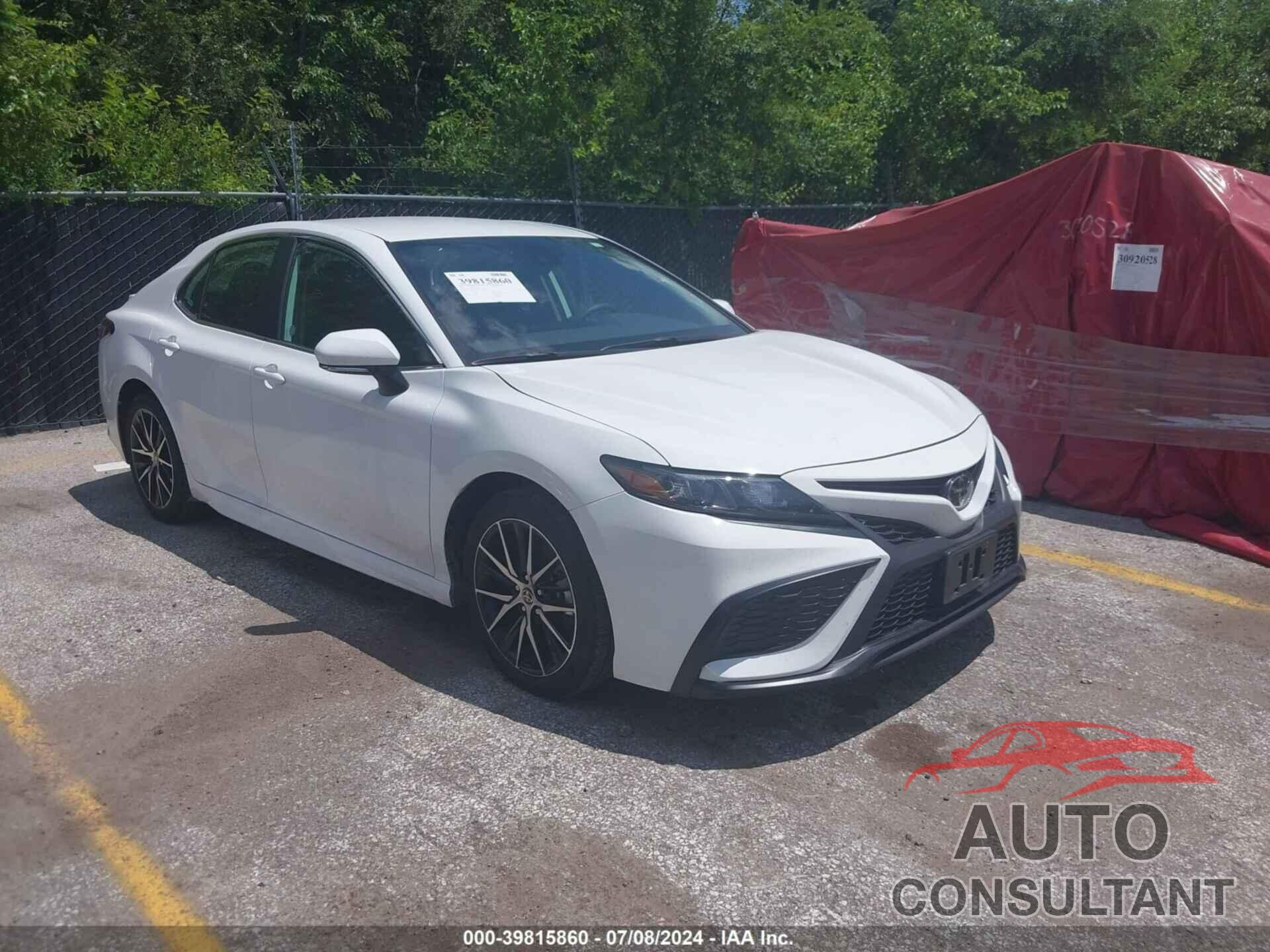 TOYOTA CAMRY 2024 - 4T1G11AK3RU891470