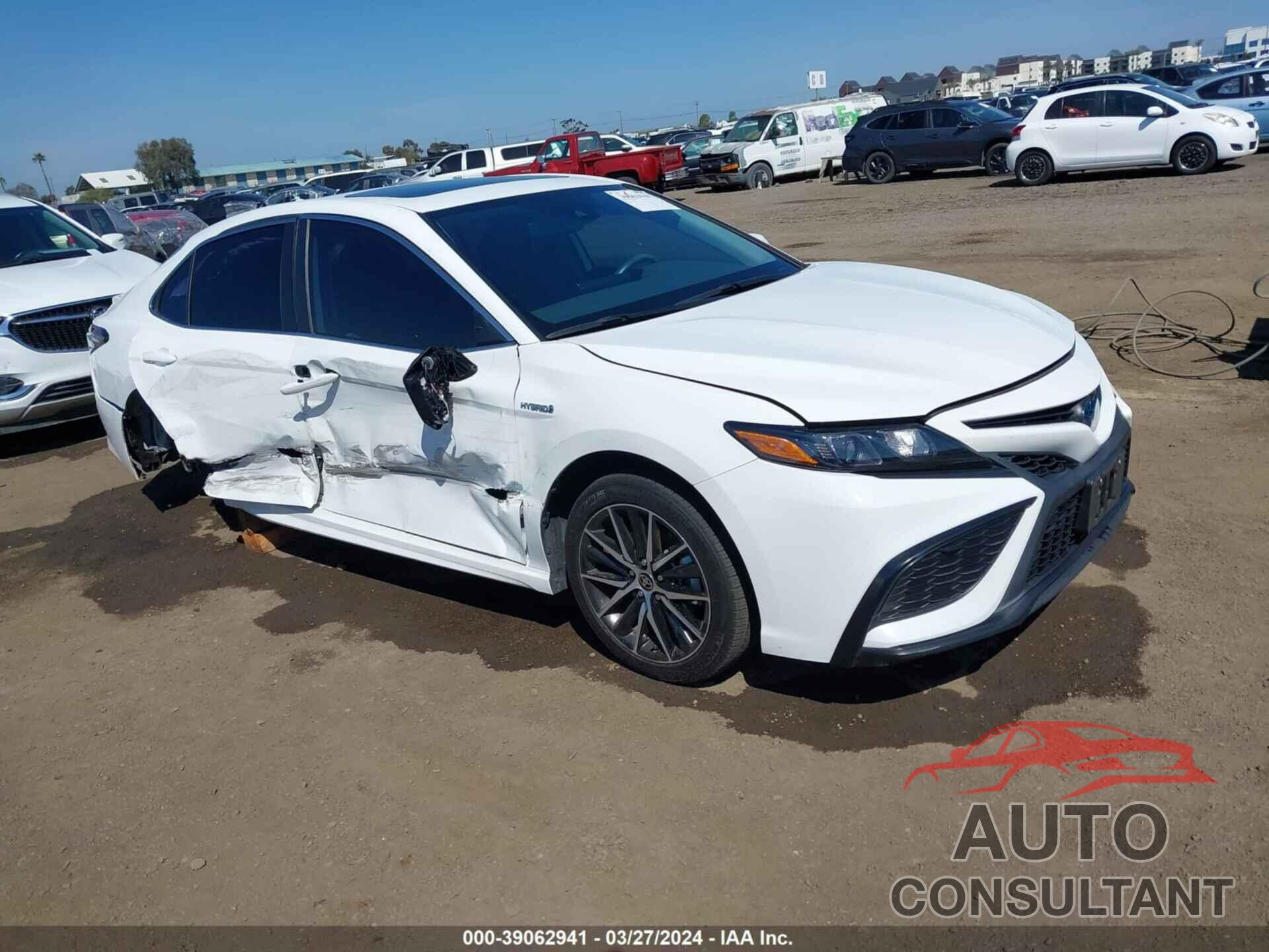 TOYOTA CAMRY 2021 - 4T1S31AK5MU561696