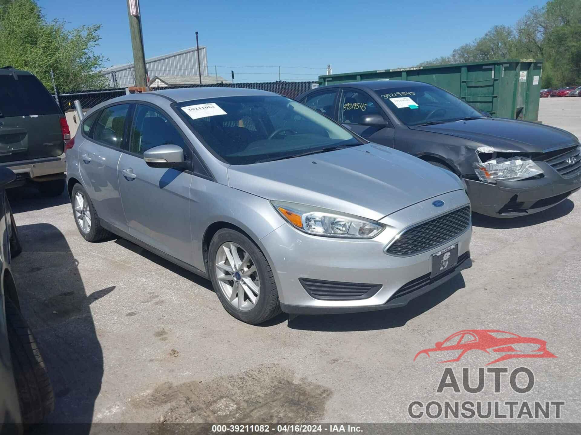 FORD FOCUS 2017 - 1FADP3K26HL209269