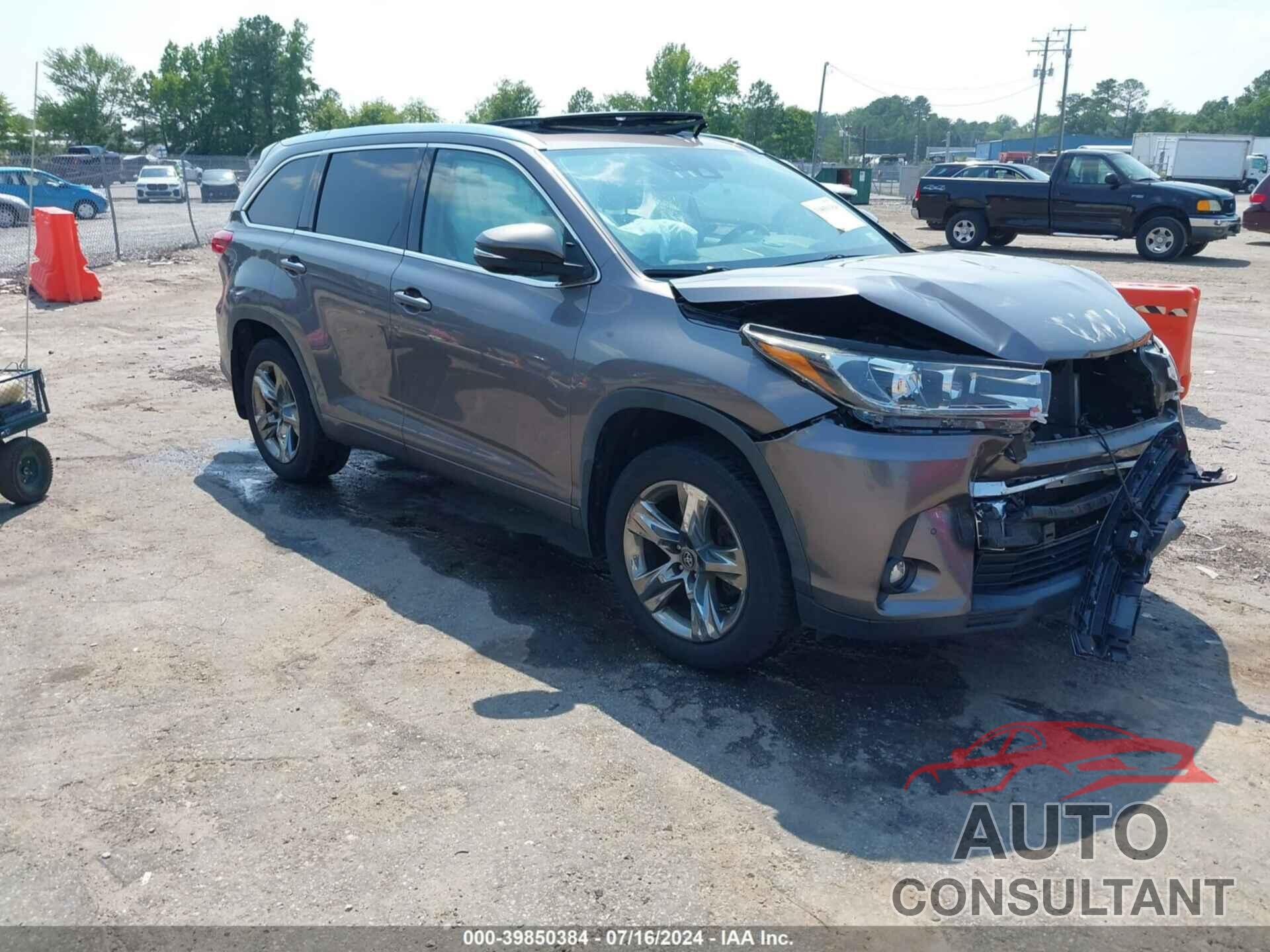 TOYOTA HIGHLANDER 2019 - 5TDDZRFH2KS919376