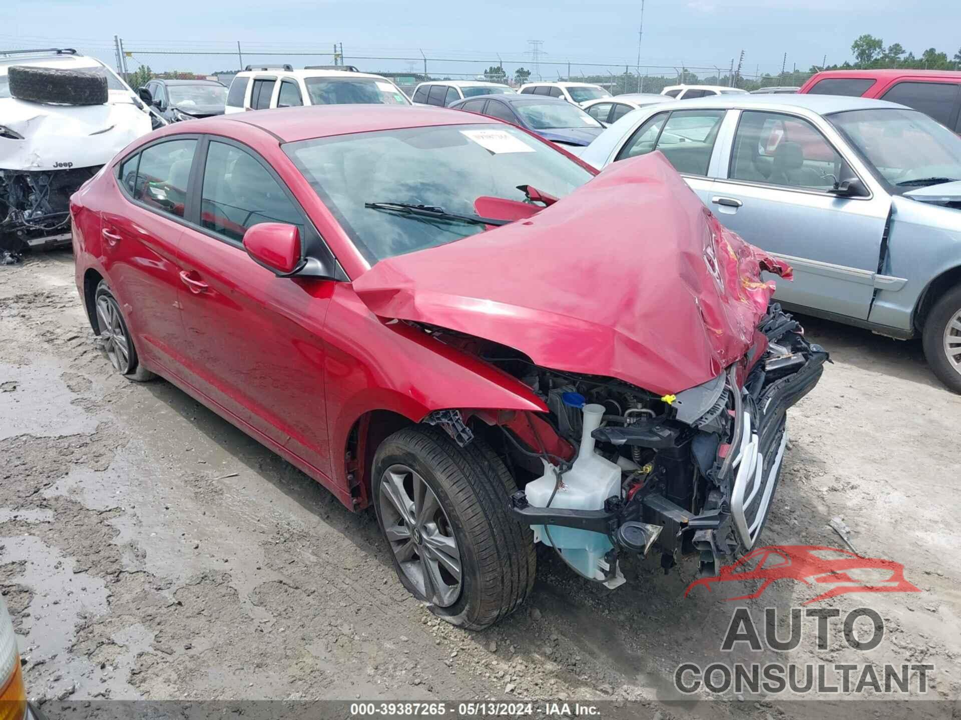HYUNDAI ELANTRA 2018 - KMHD84LF2JU471980