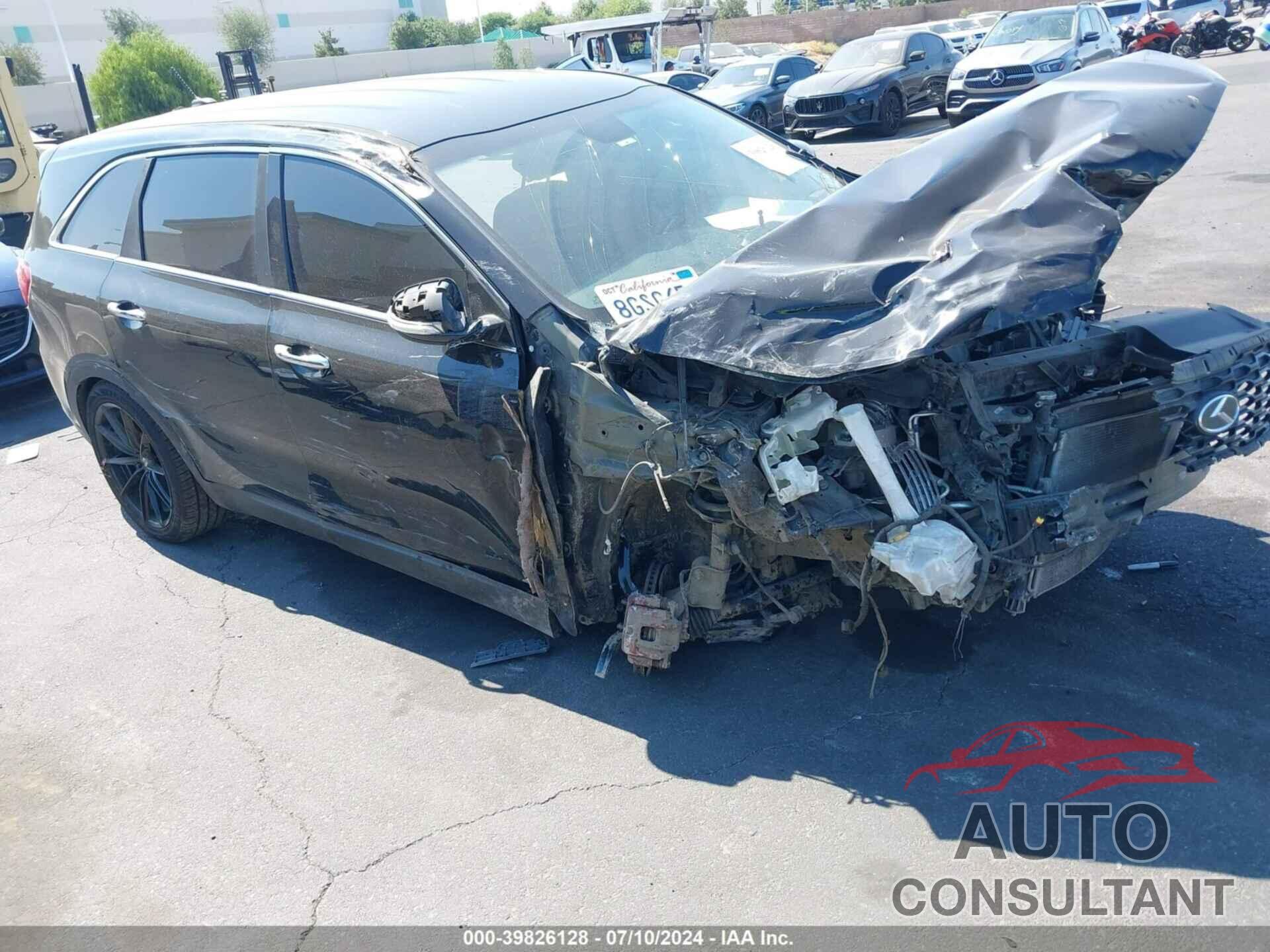 KIA SORENTO 2019 - 5XYPG4A30KG519864