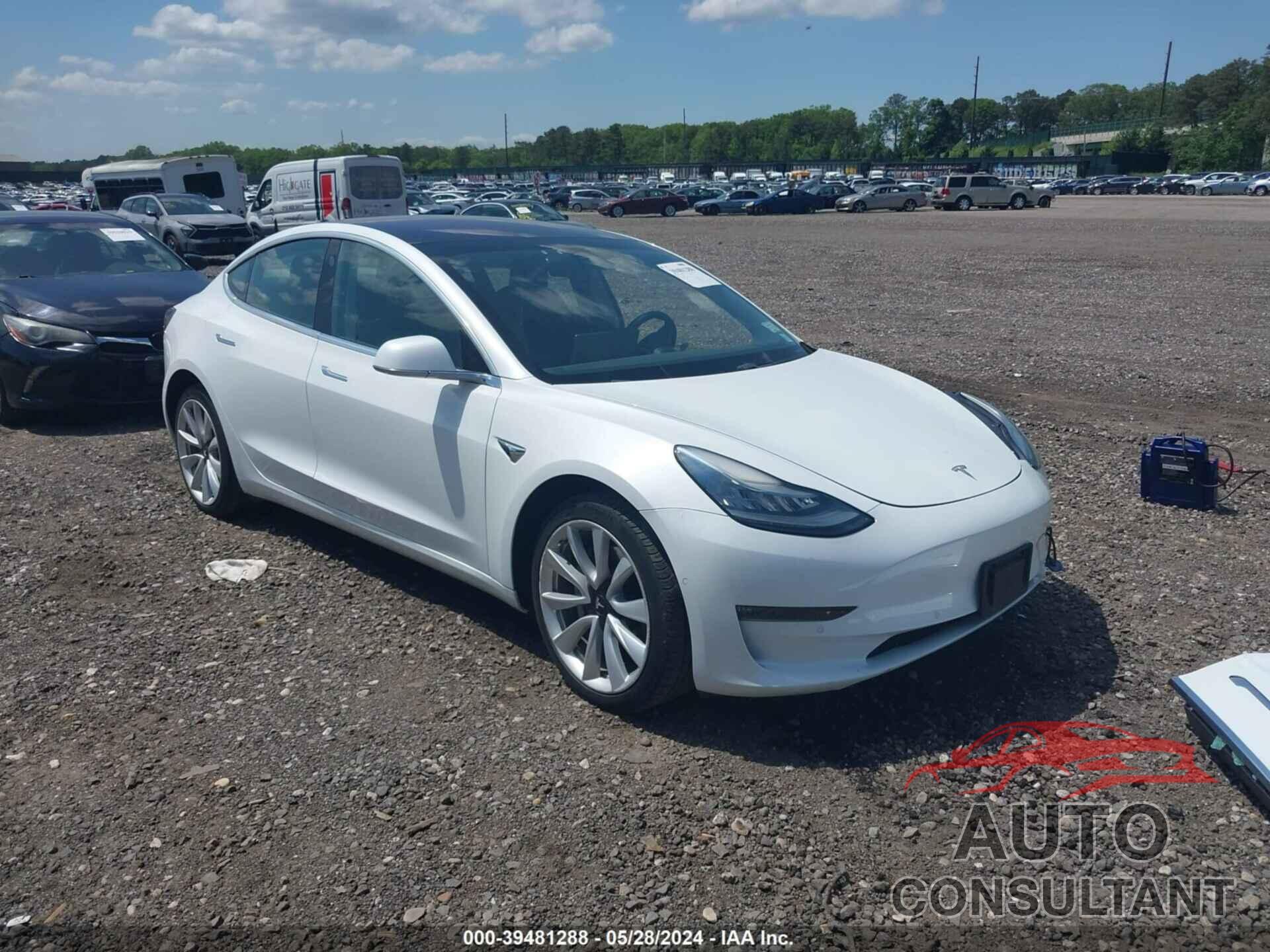 TESLA MODEL 3 2018 - 5YJ3E1EB9JF117741