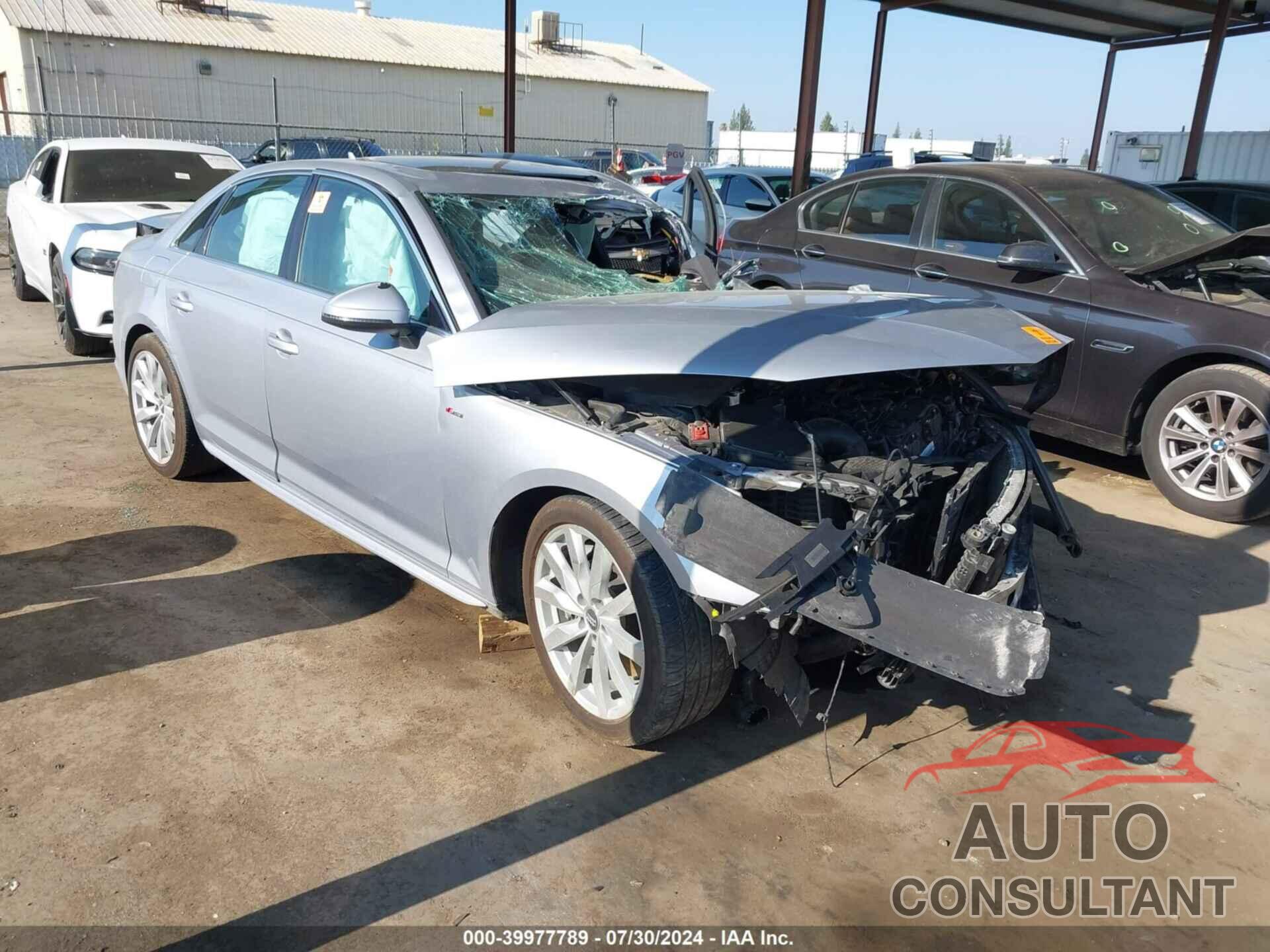 AUDI A4 2017 - WAUENAF45HN031490