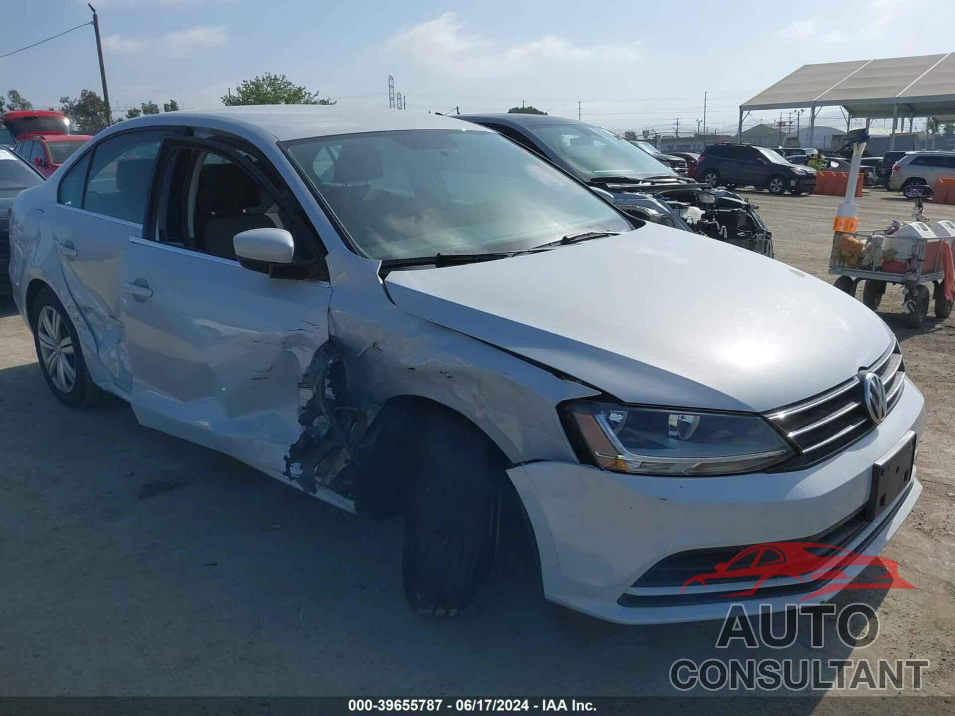 VOLKSWAGEN JETTA 2017 - 3VW2B7AJ3HM316890