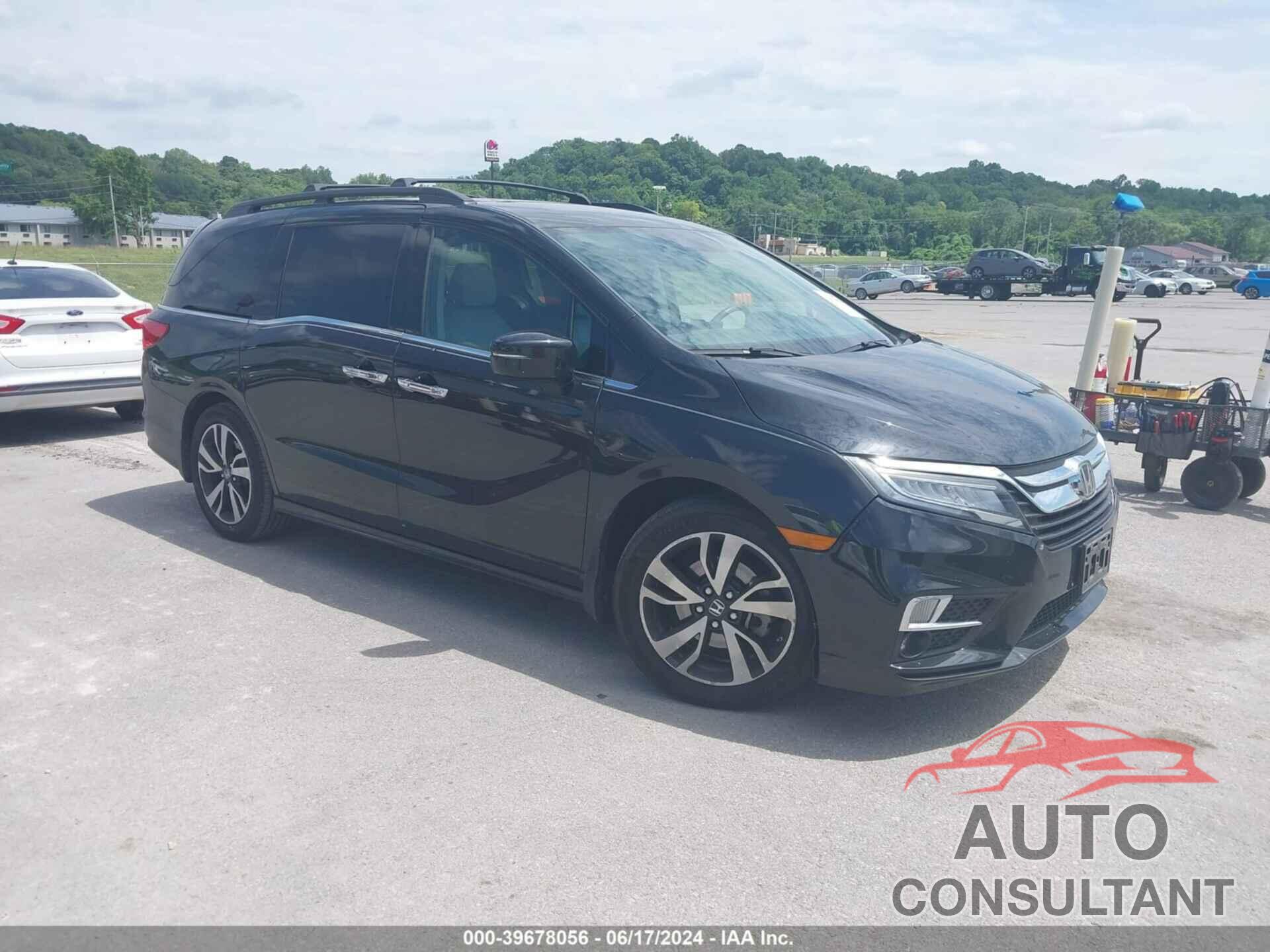 HONDA ODYSSEY 2018 - 5FNRL6H93JB070938