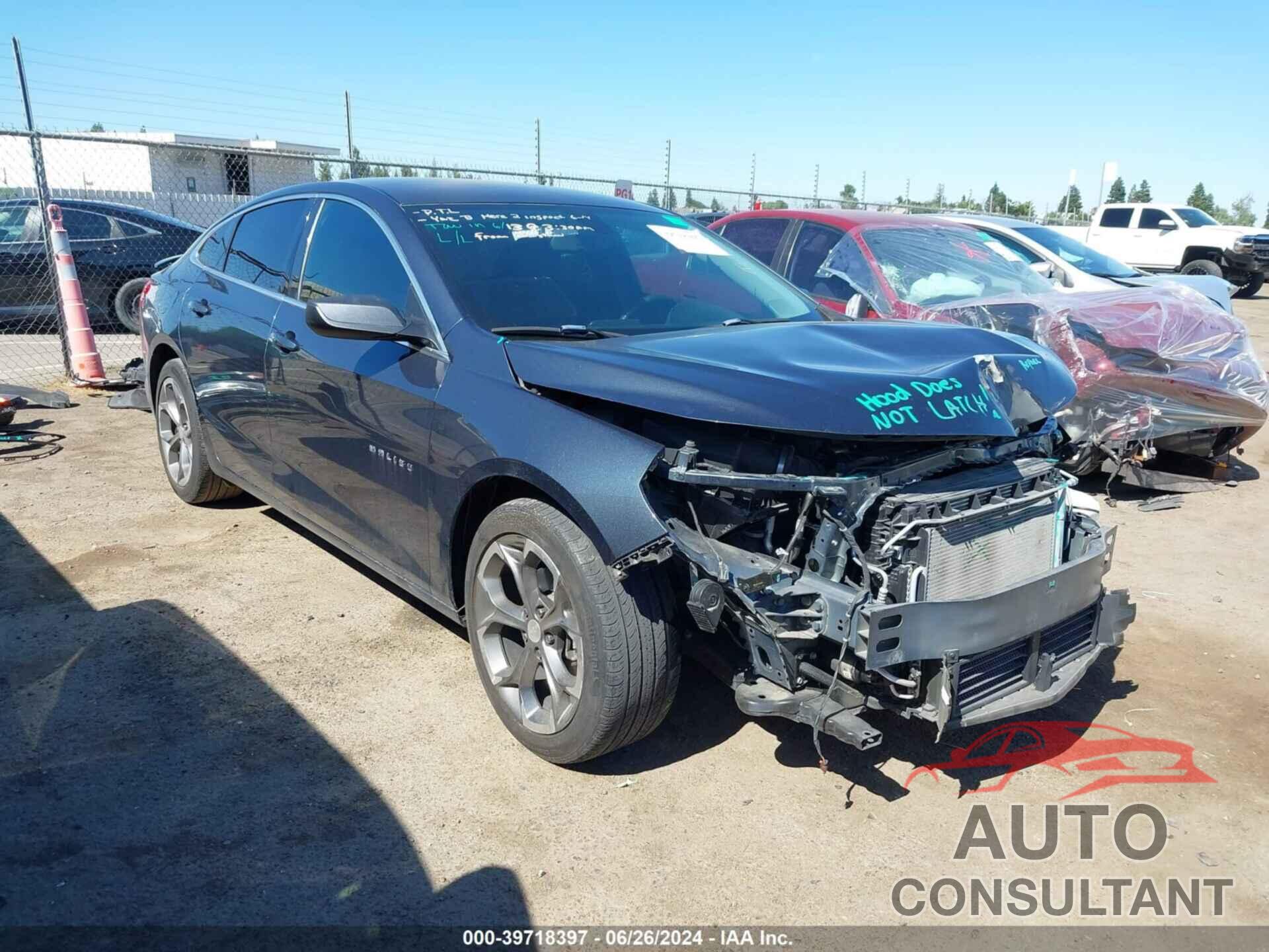 CHEVROLET MALIBU 2019 - 1G1ZG5STXKF162119