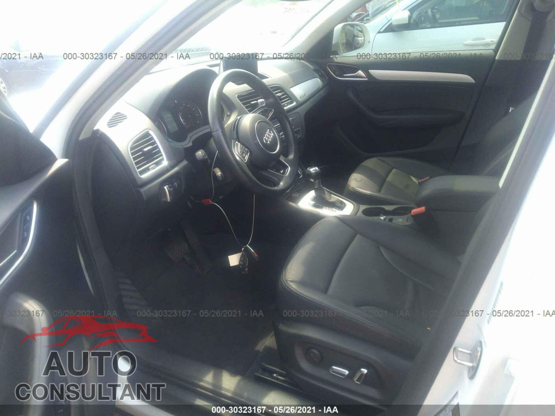 AUDI Q3 2017 - WA1ECCFS9HR012429