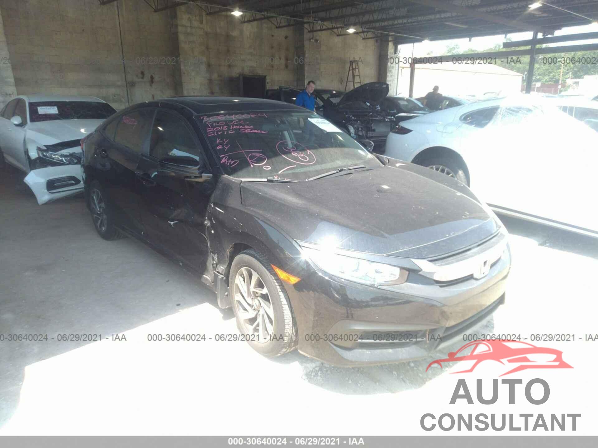 HONDA CIVIC SEDAN 2018 - 19XFC2F79JE009810