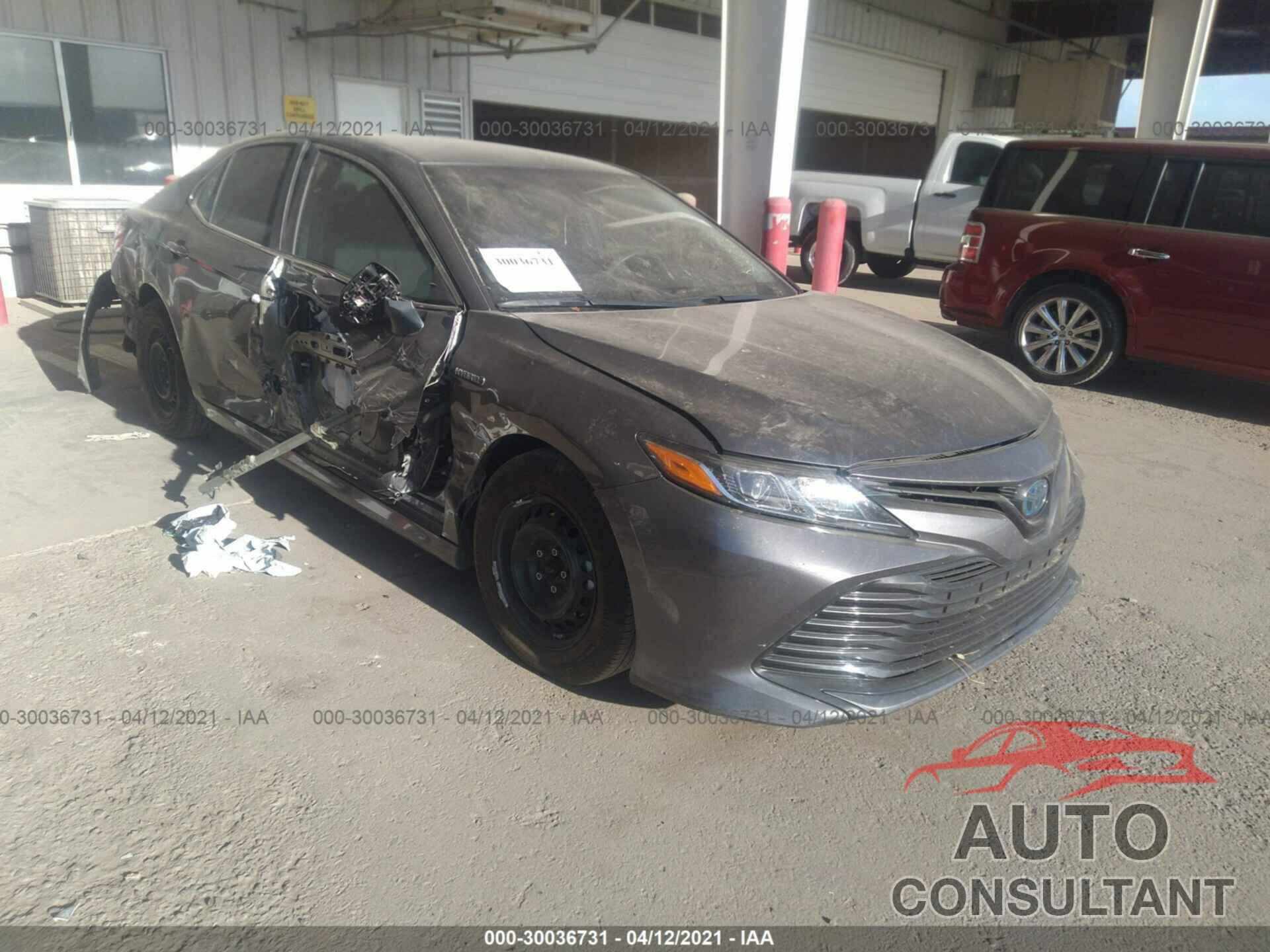 TOYOTA CAMRY 2018 - 4T1B31HK7JU508239
