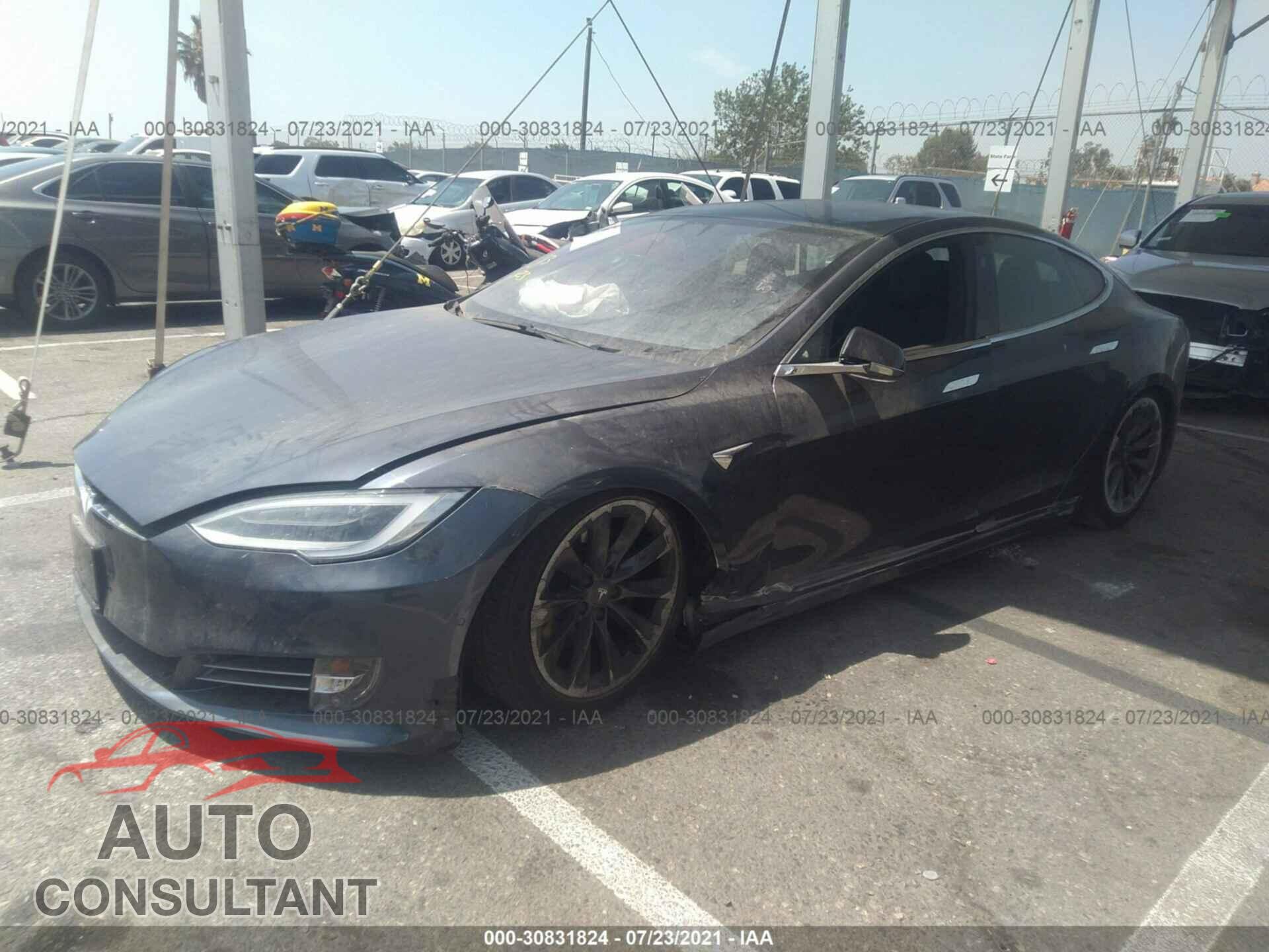 TESLA MODEL S 2020 - 5YJSA1E29LF400232