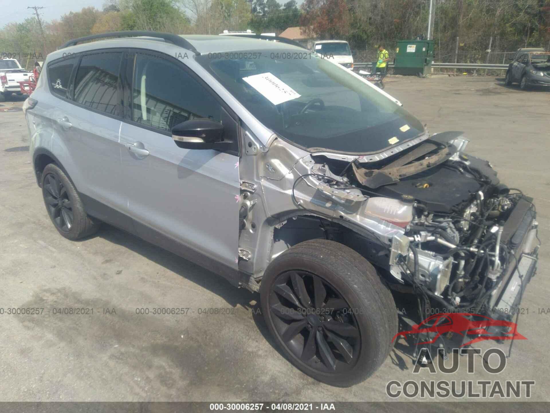 FORD ESCAPE 2017 - 1FMCU0JDXHUA45286