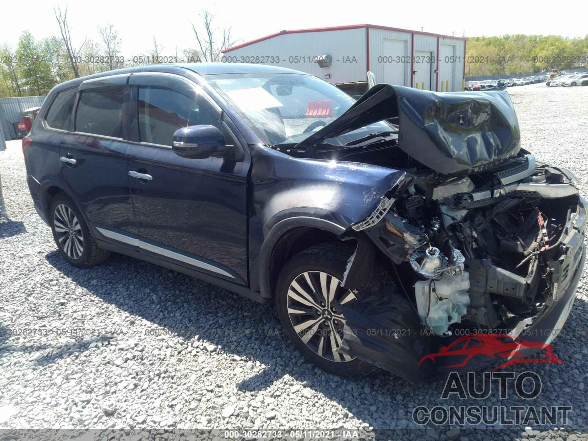 MITSUBISHI OUTLANDER 2019 - JA4AD3A33KZ011067