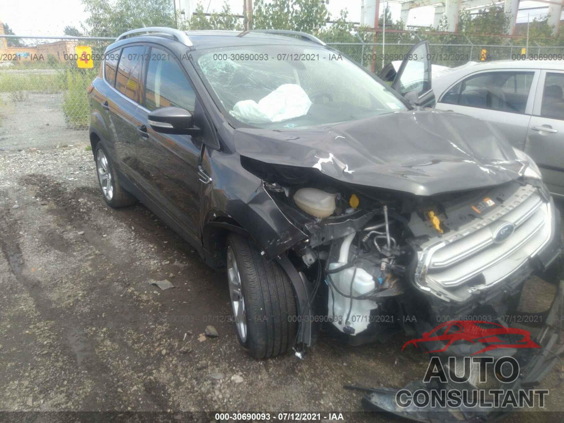 FORD ESCAPE 2019 - 1FMCU9J90KUA76134
