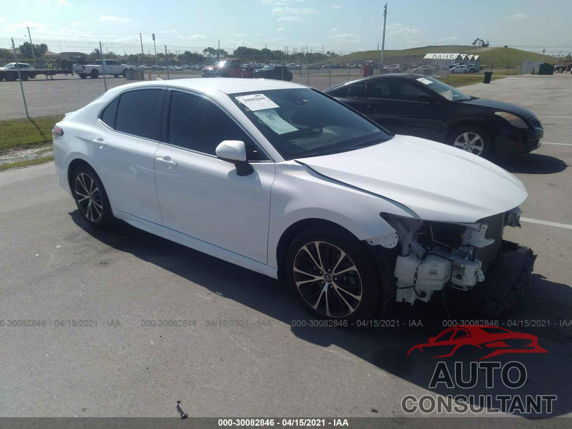 TOYOTA CAMRY 2019 - 4T1B11HK6KU176611