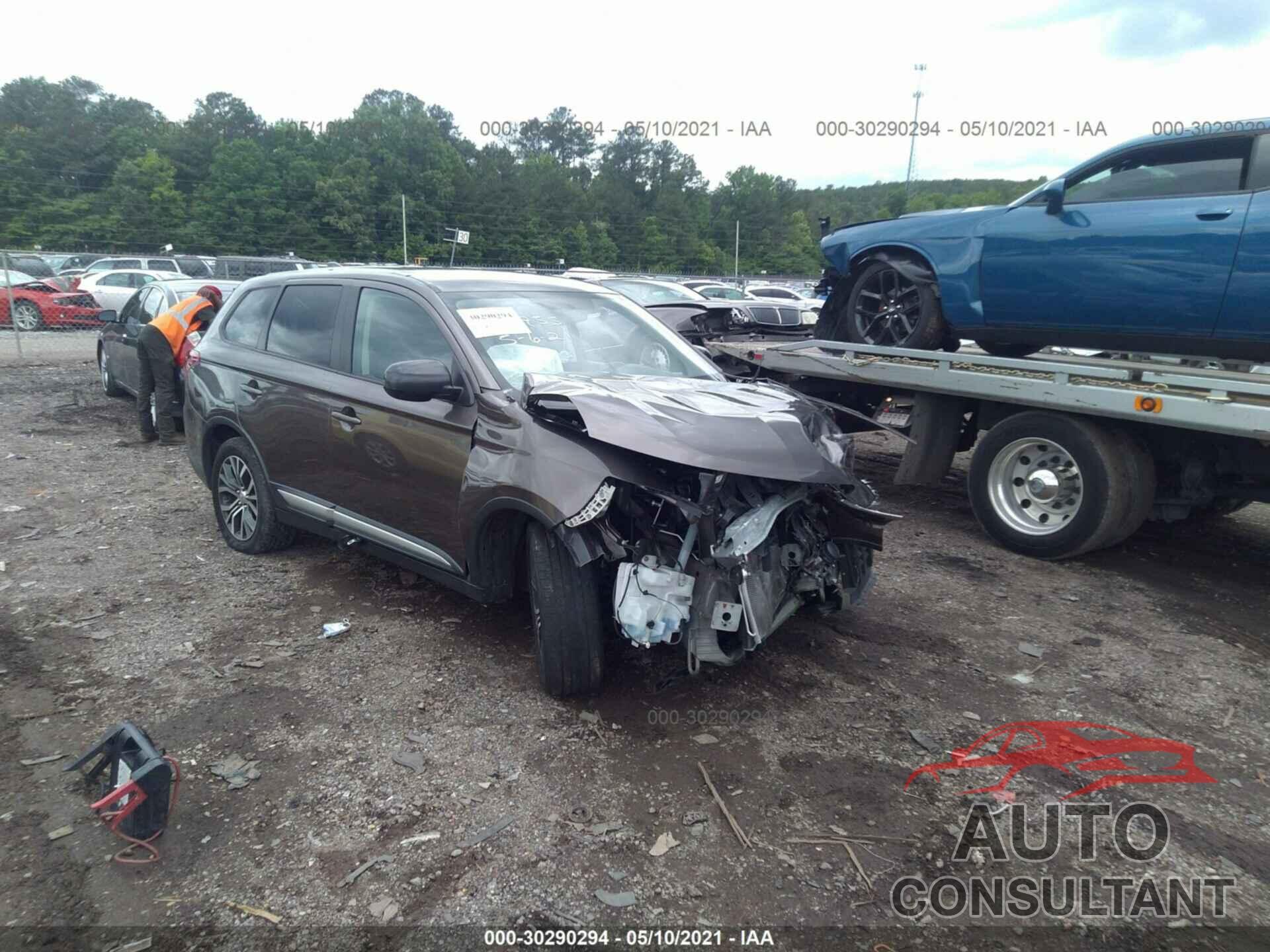 MITSUBISHI OUTLANDER 2017 - JA4AD2A33HZ052835